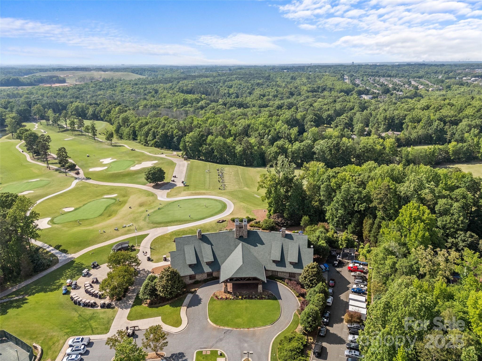 1009 Seminole Drive Property Photo 35