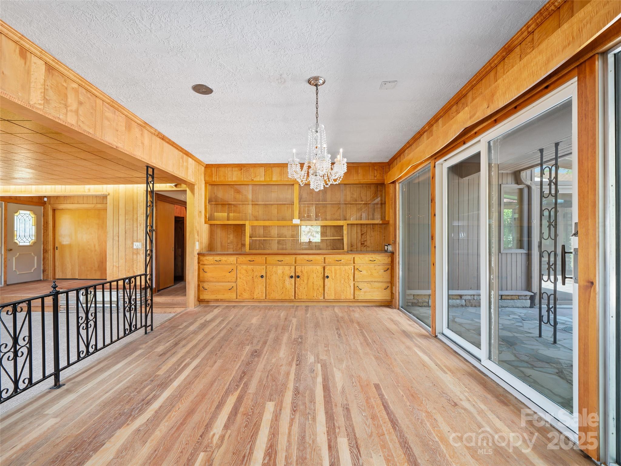 110 Crest View Road Property Photo 7