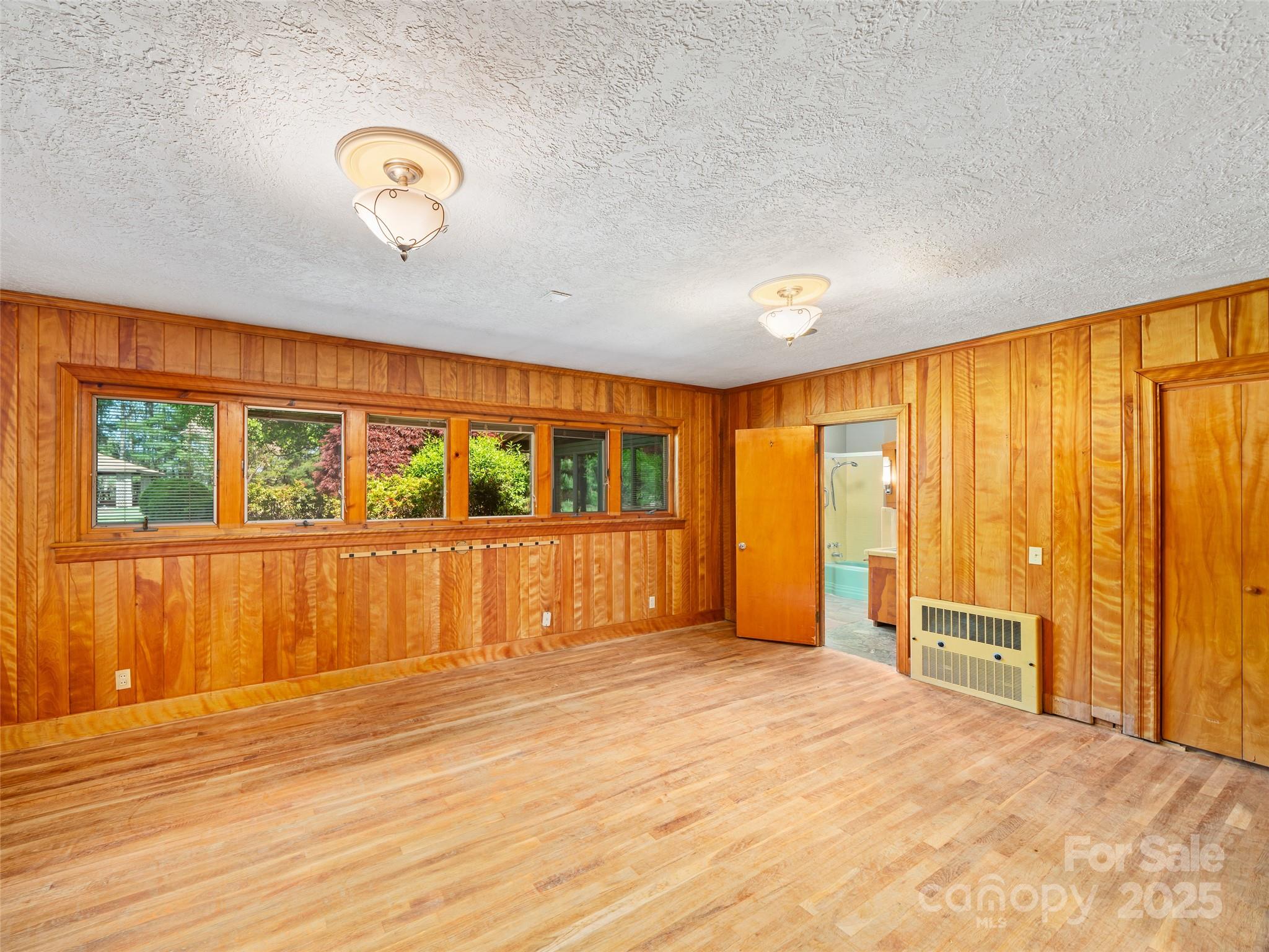 110 Crest View Road Property Photo 11