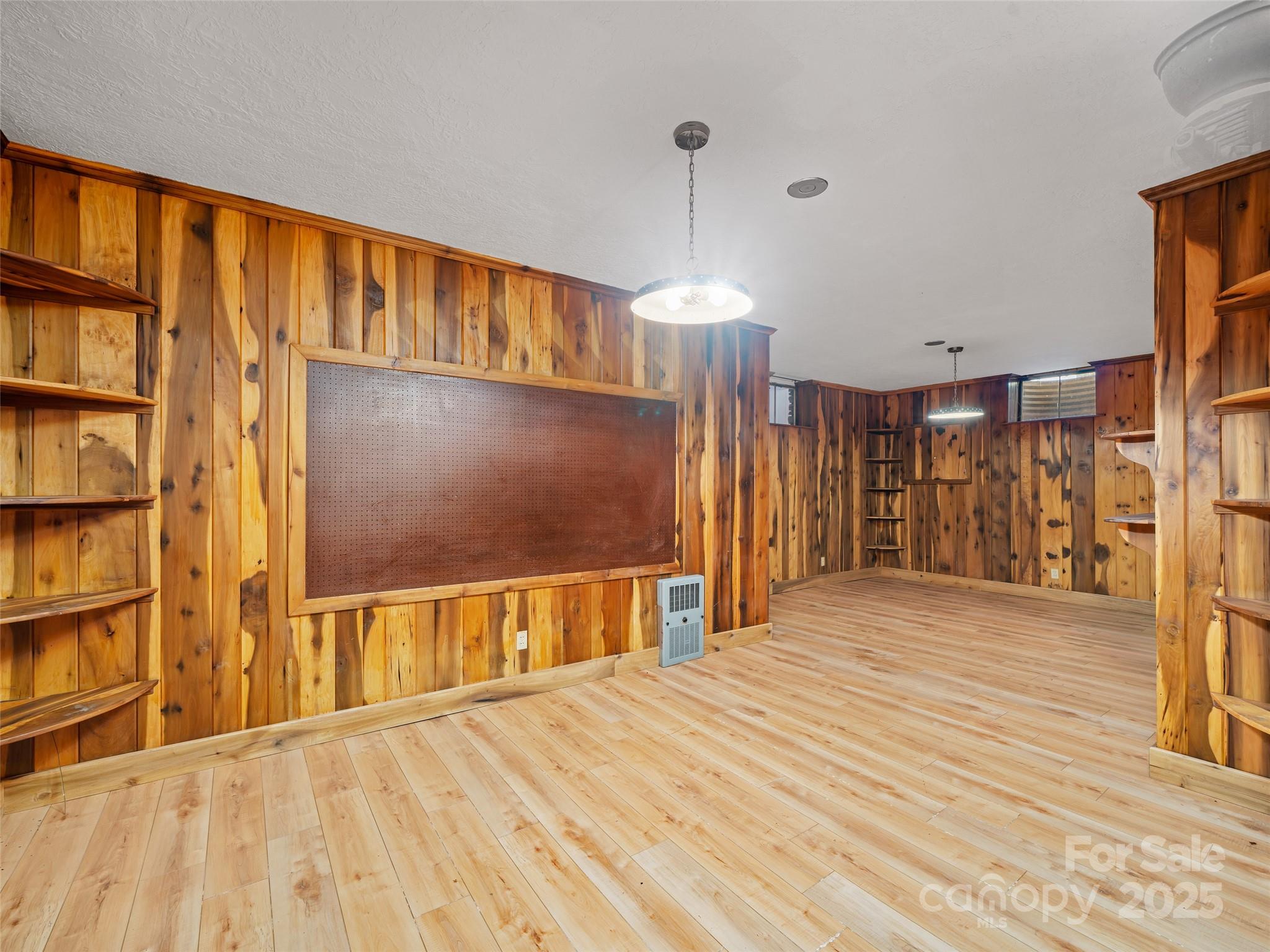 110 Crest View Road Property Photo 17