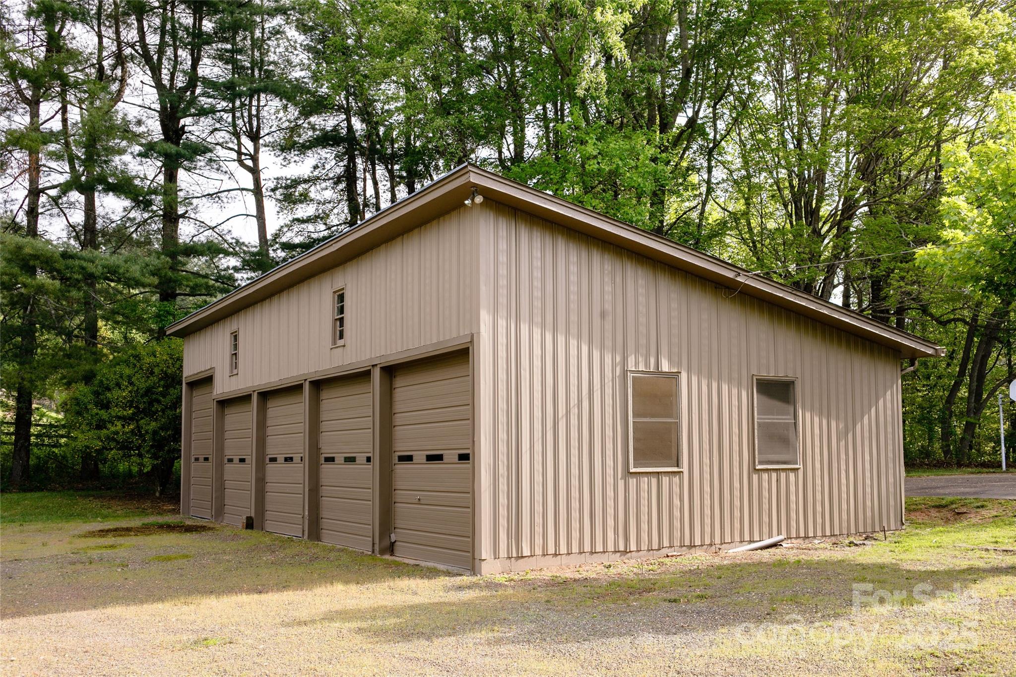 110 Crest View Road Property Photo 28