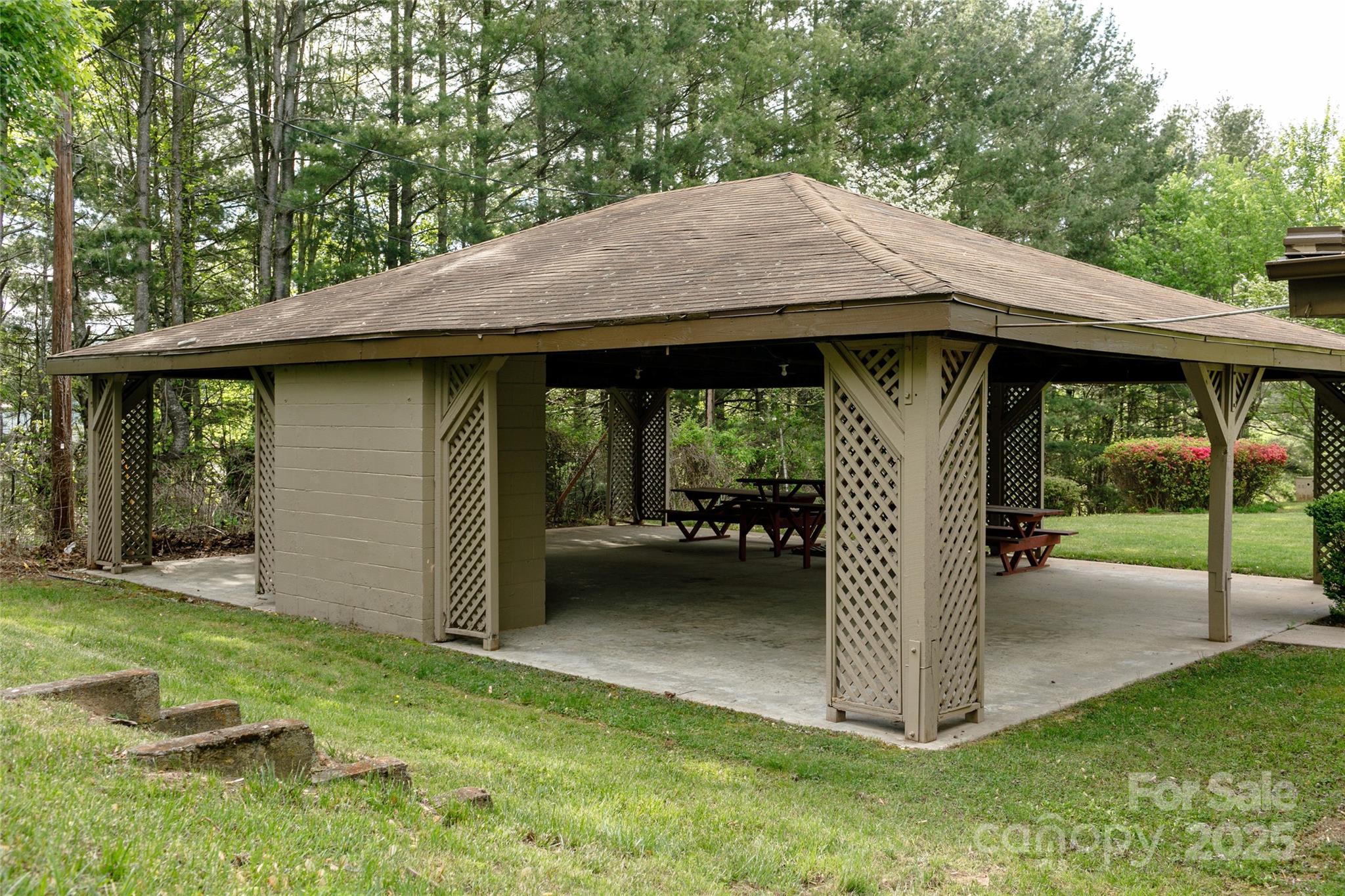 110 Crest View Road Property Photo 31