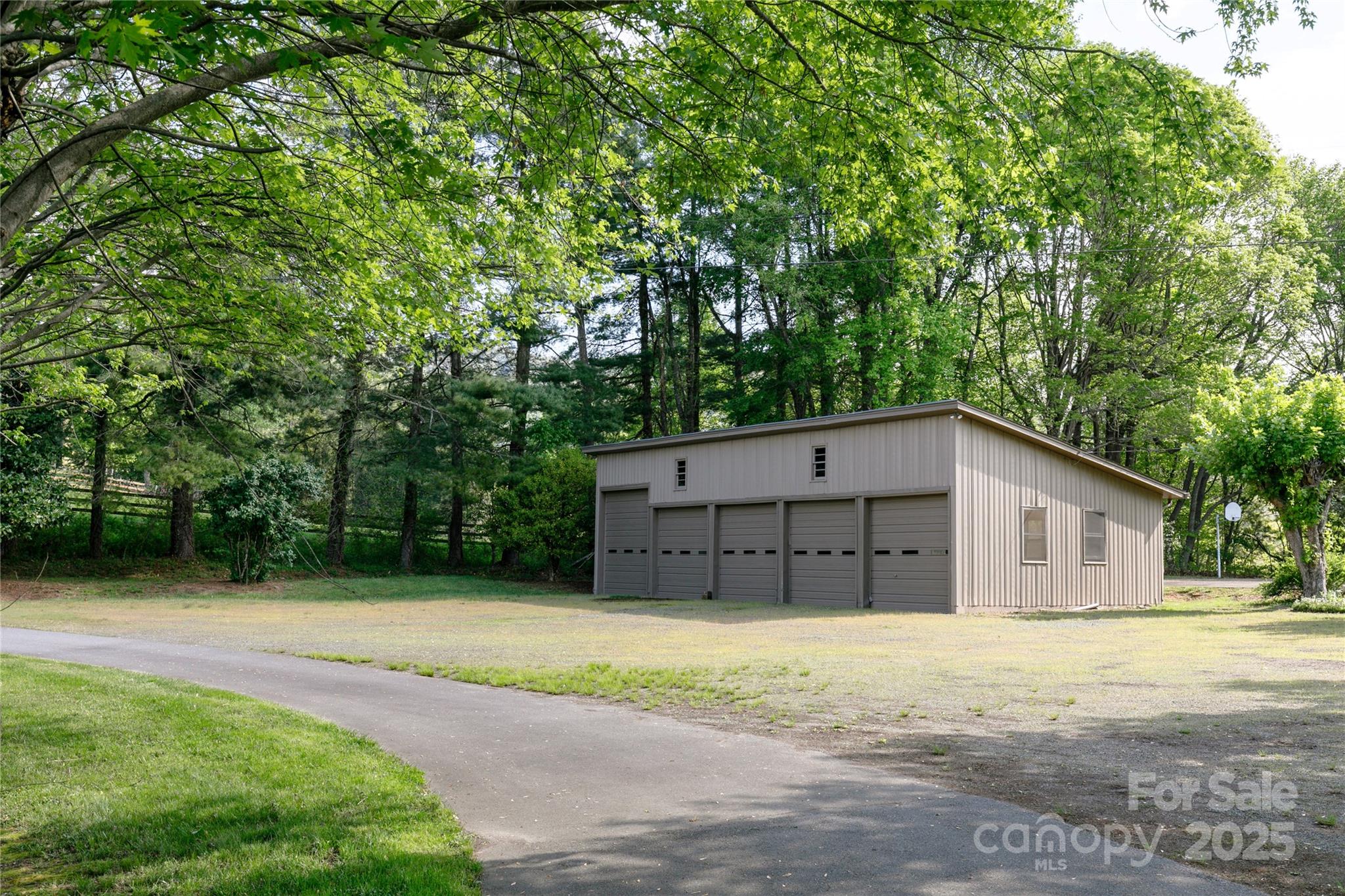 110 Crest View Road Property Photo 39