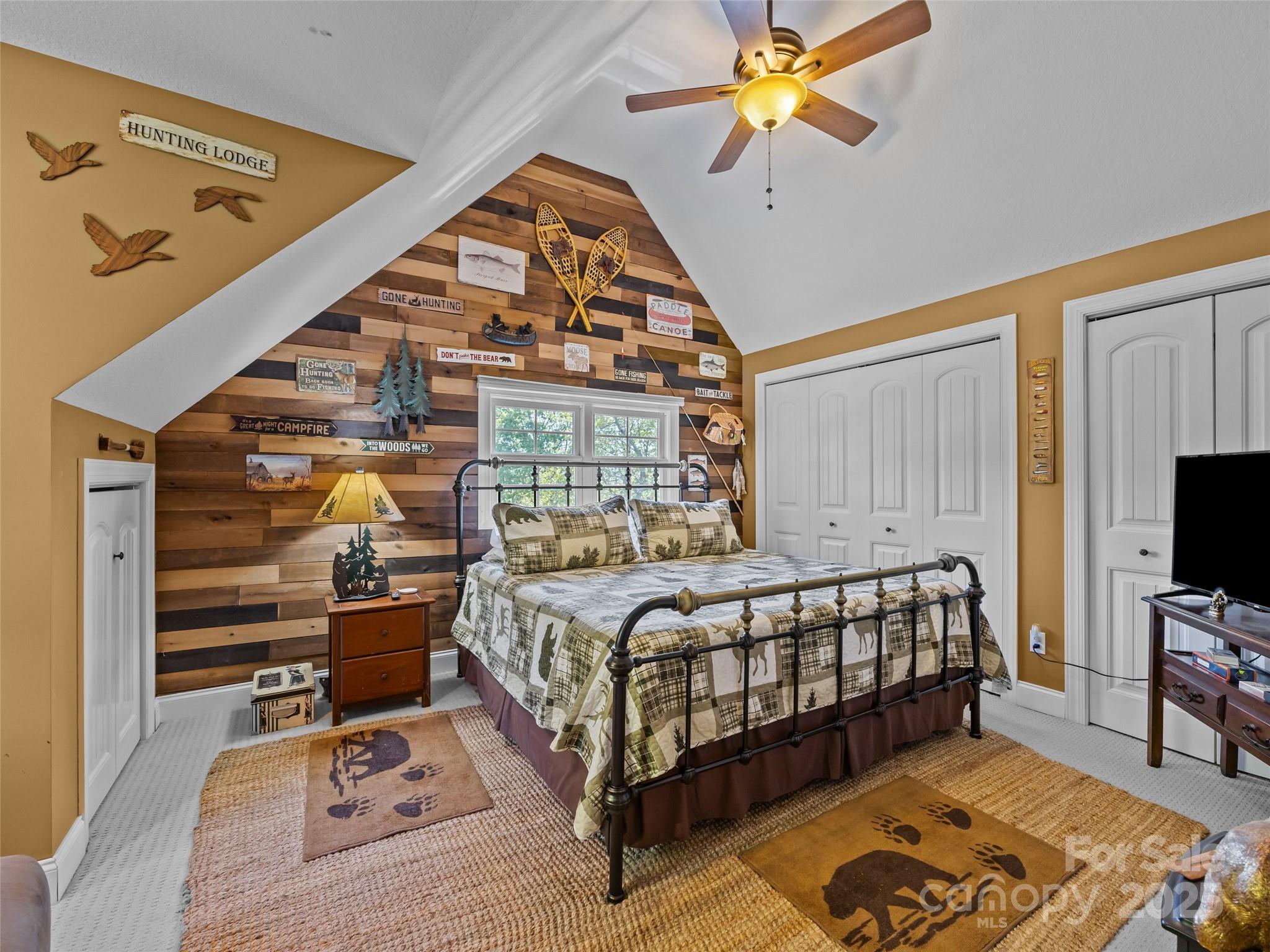 410 Lamp Post Drive Property Photo 36