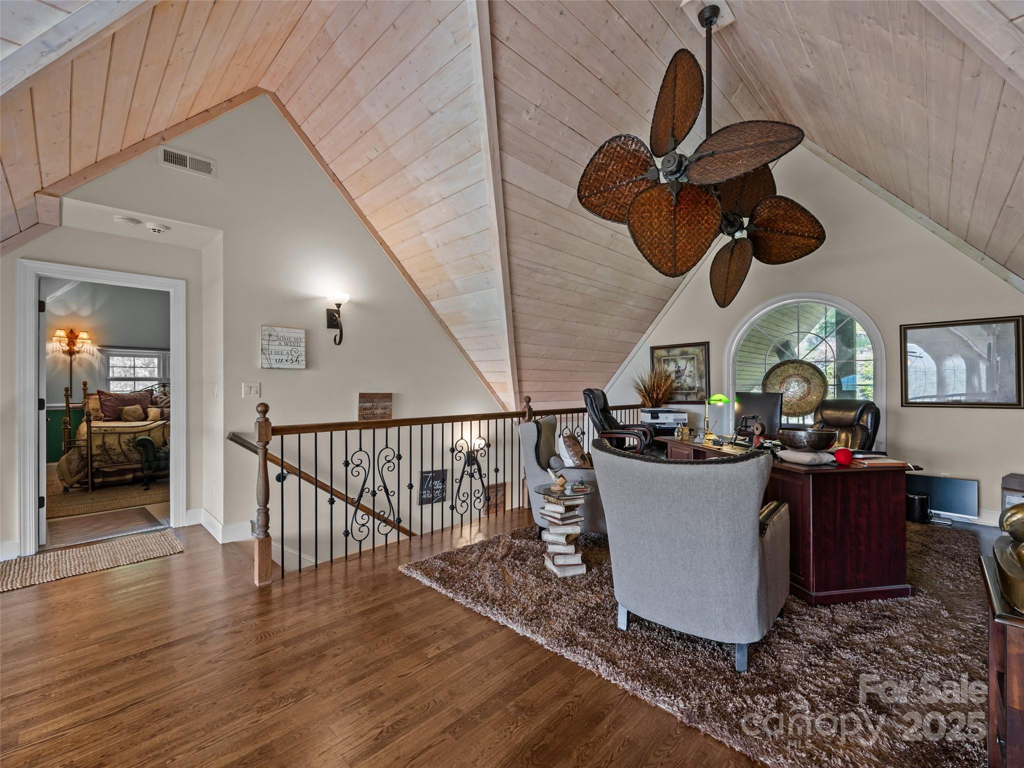 410 Lamp Post Drive Property Photo 38