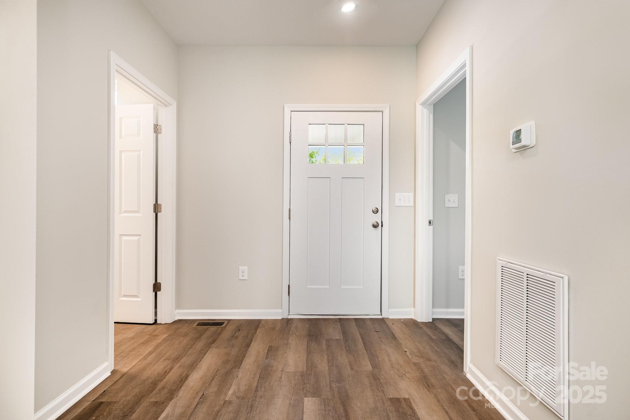 3050 Millstone Drive Property Photo 7