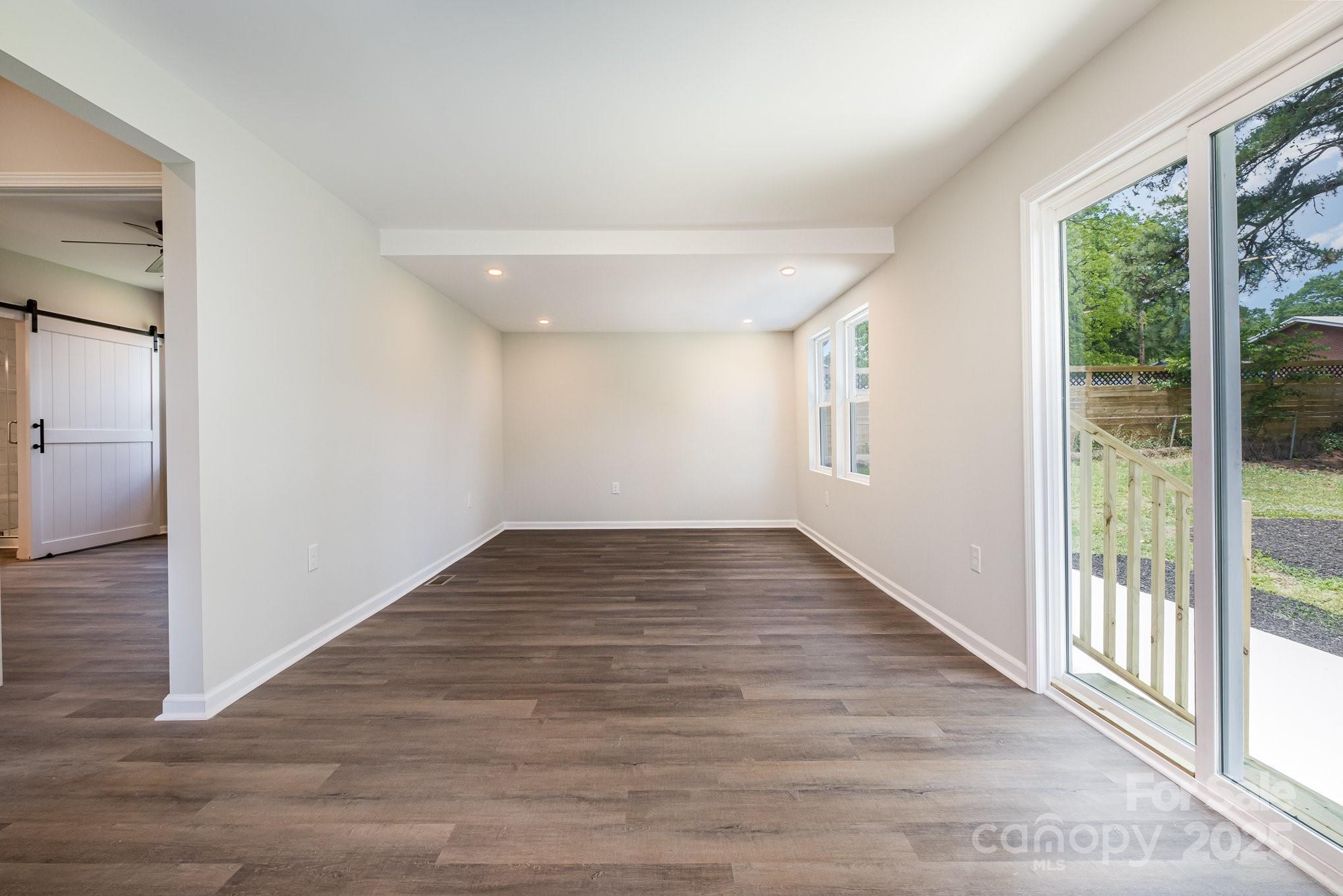 3050 Millstone Drive Property Photo 8