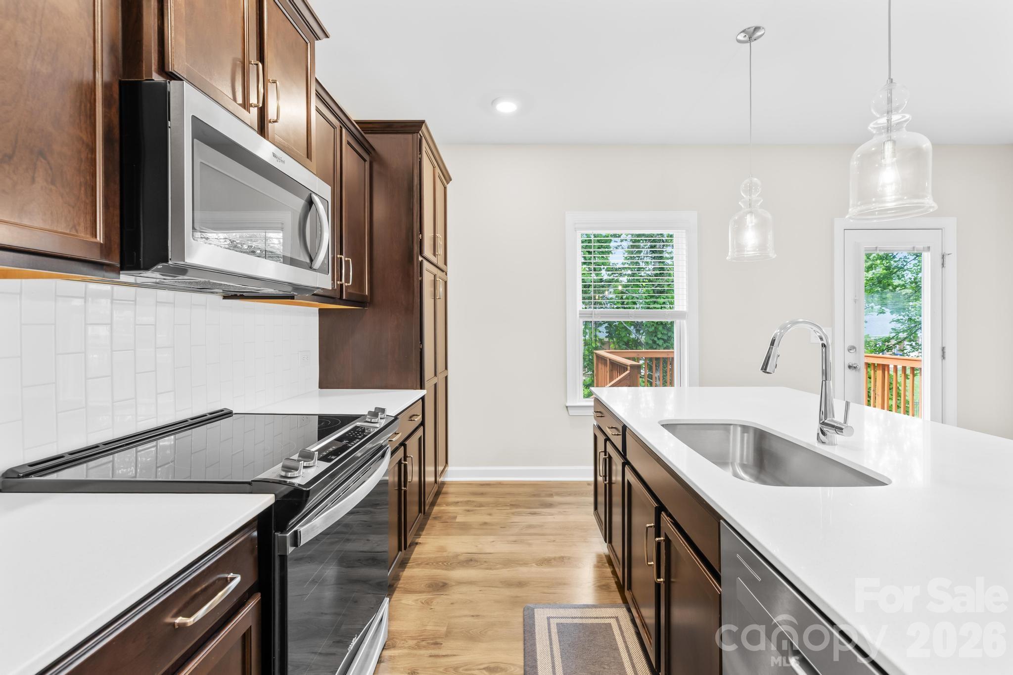 106 Kirsche Court Property Photo 4