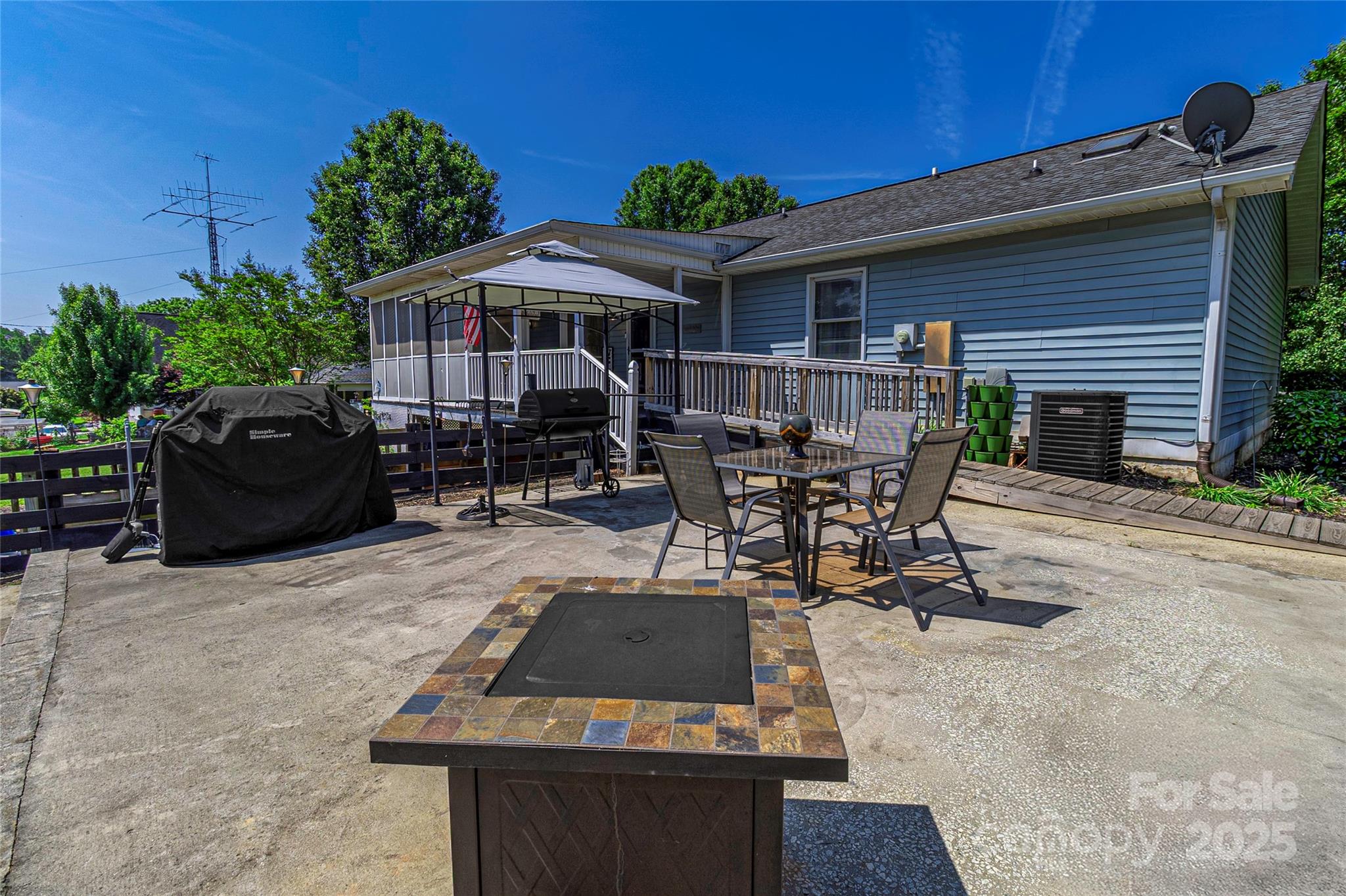 174 Perrin Drive Property Photo 19