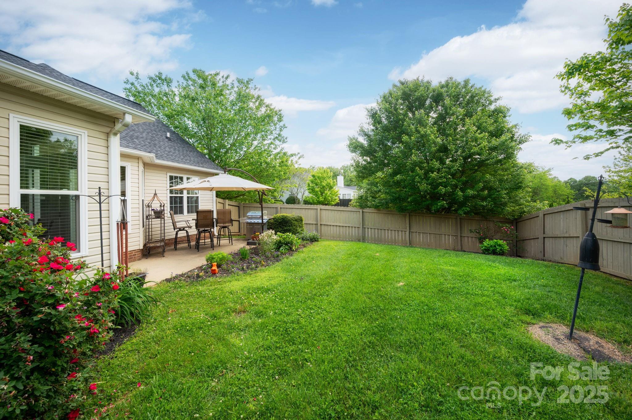 102 W Farm Creek Drive Property Photo 18