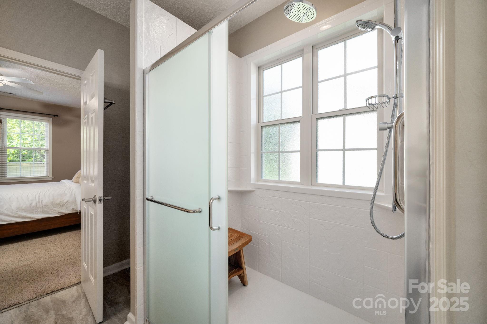 102 W Farm Creek Drive Property Photo 22