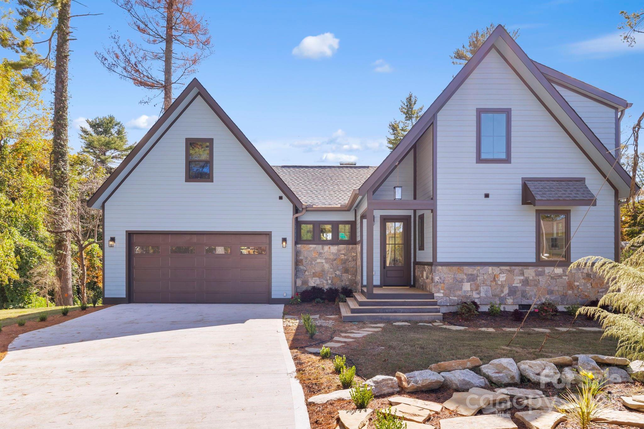 154 Osceola Road Property Photo 3