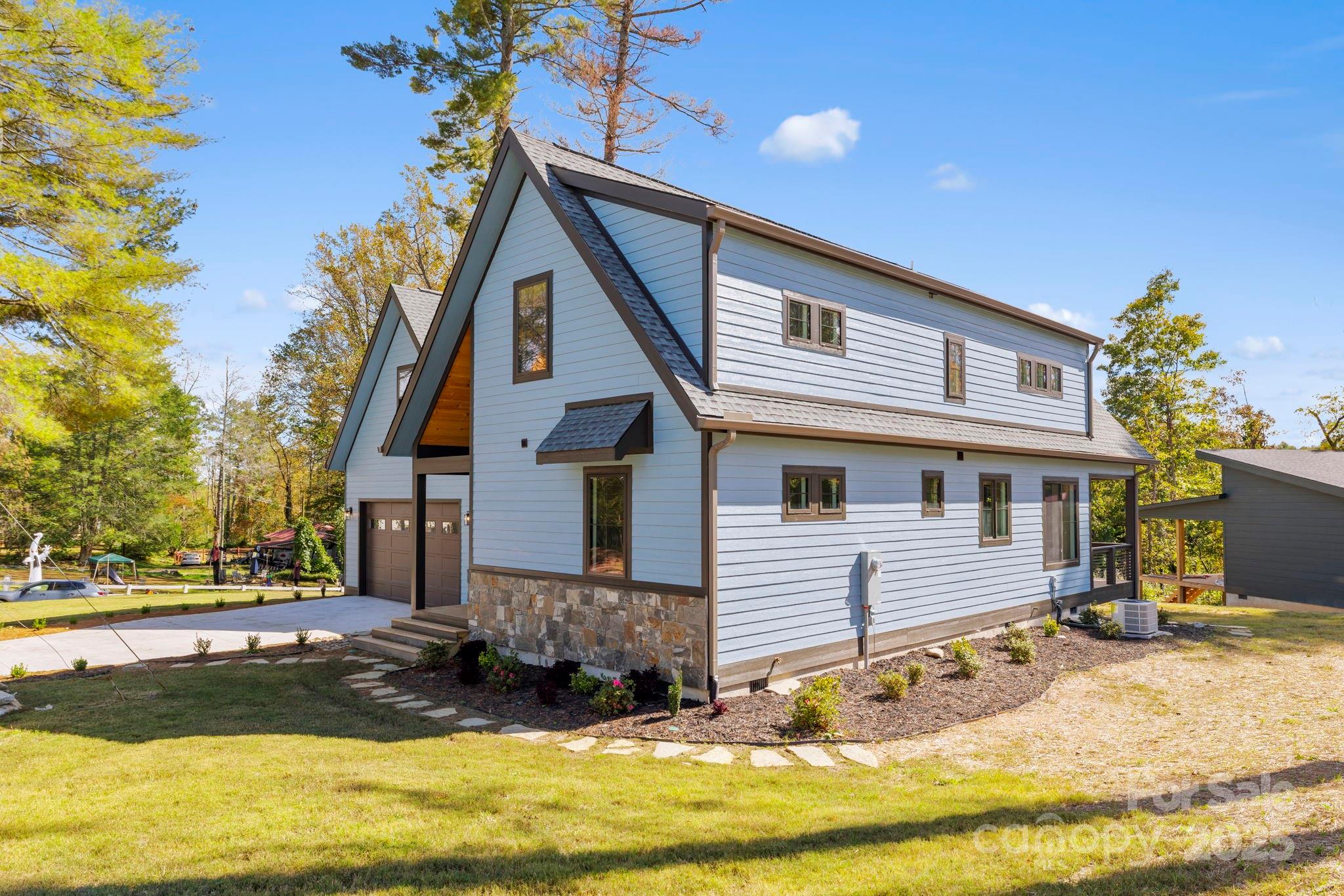 154 Osceola Road Property Photo 5