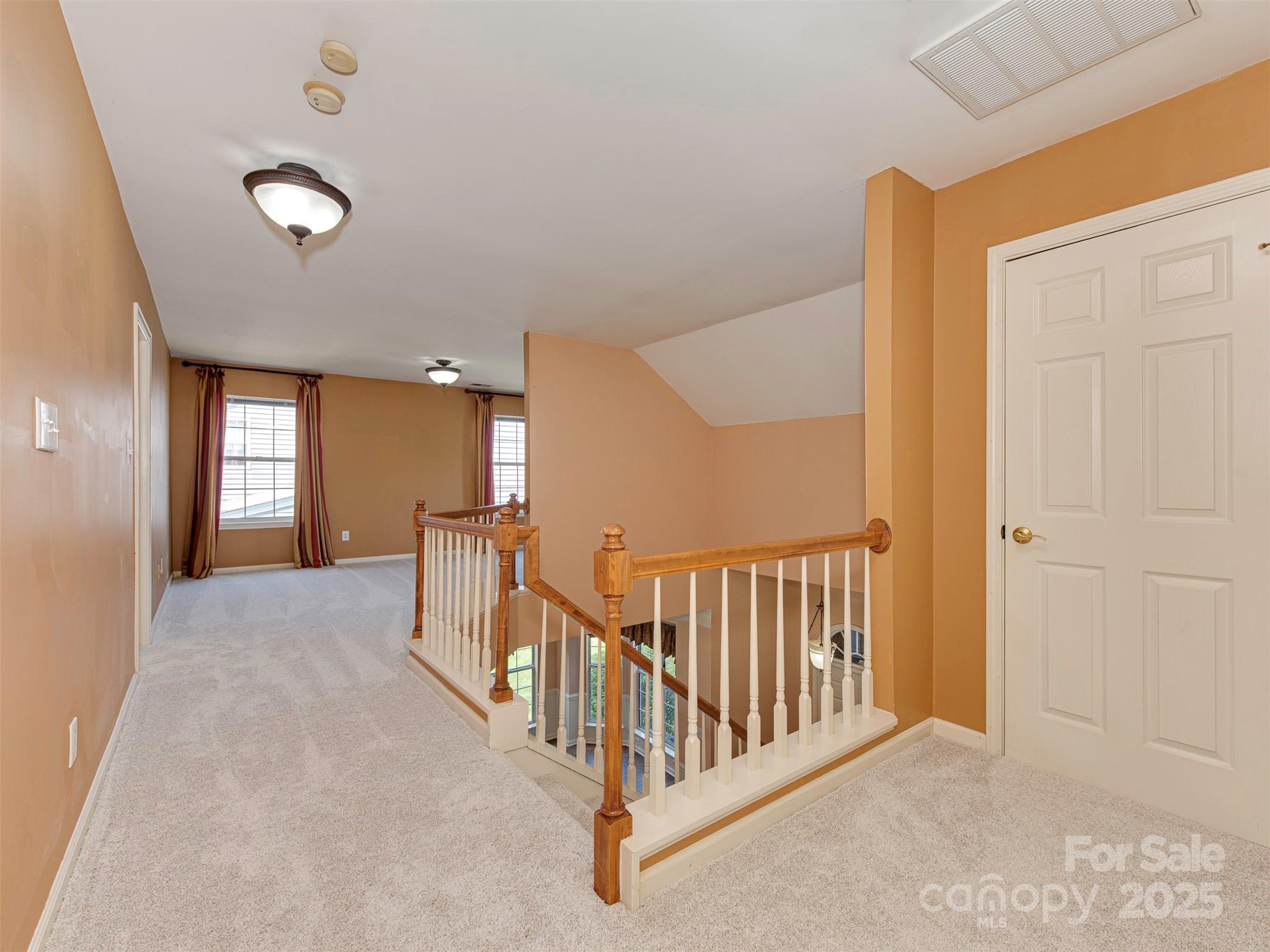 2825 Redfield Drive Property Photo 26