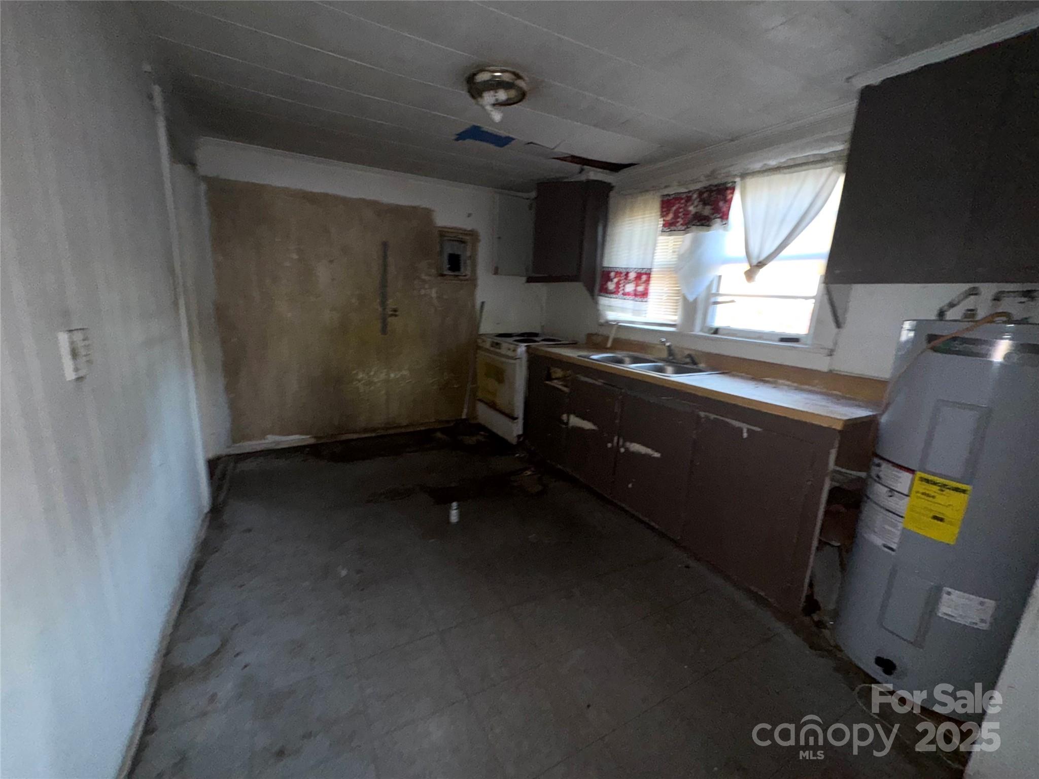 302 Melrose Drive Property Photo 11