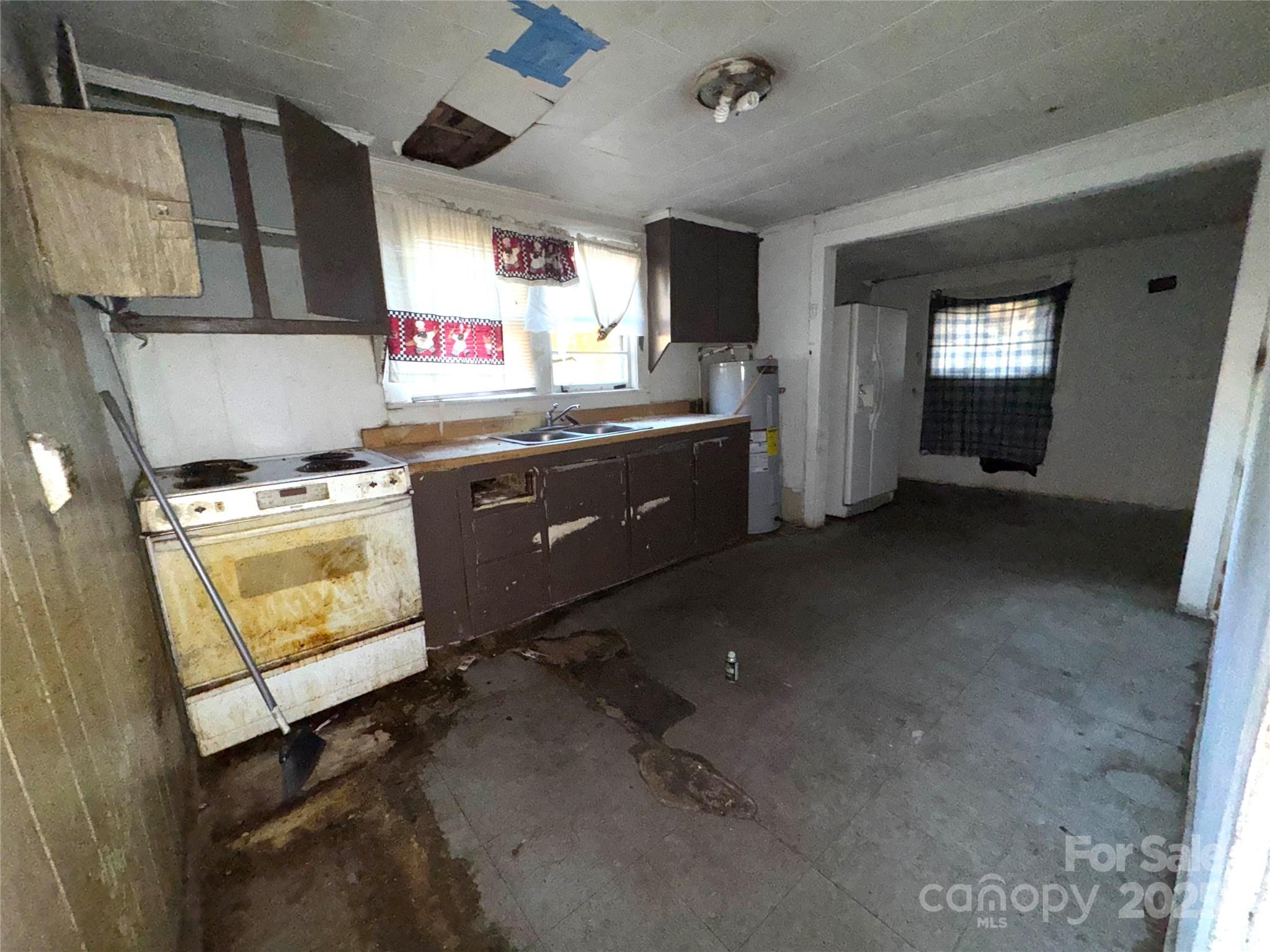 302 Melrose Drive Property Photo 13