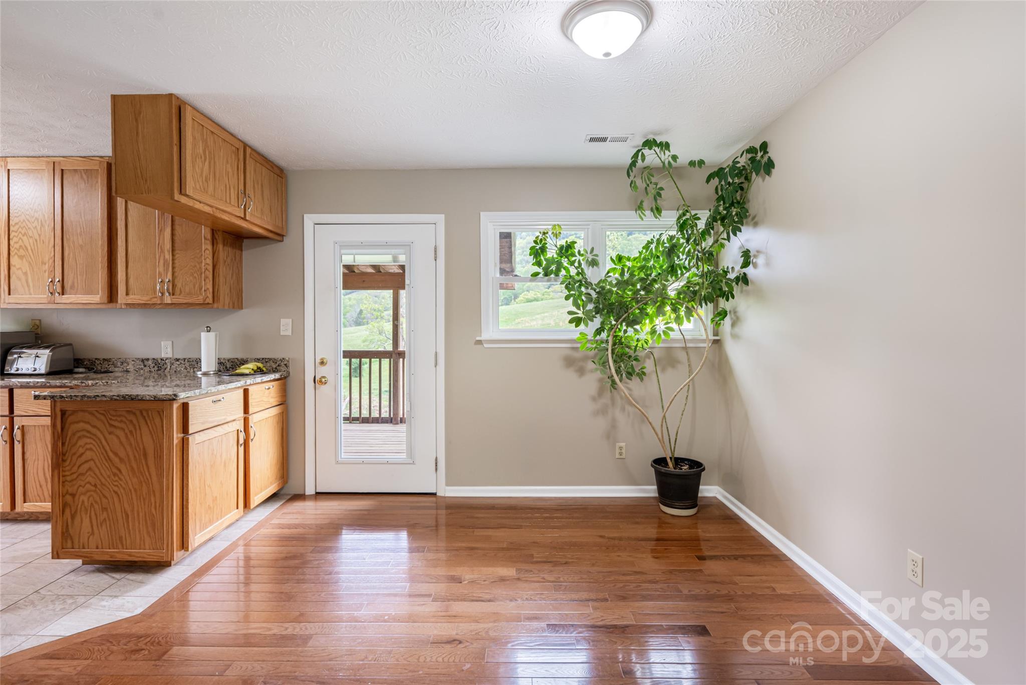 281 Curtis Creek Road Property Photo 13