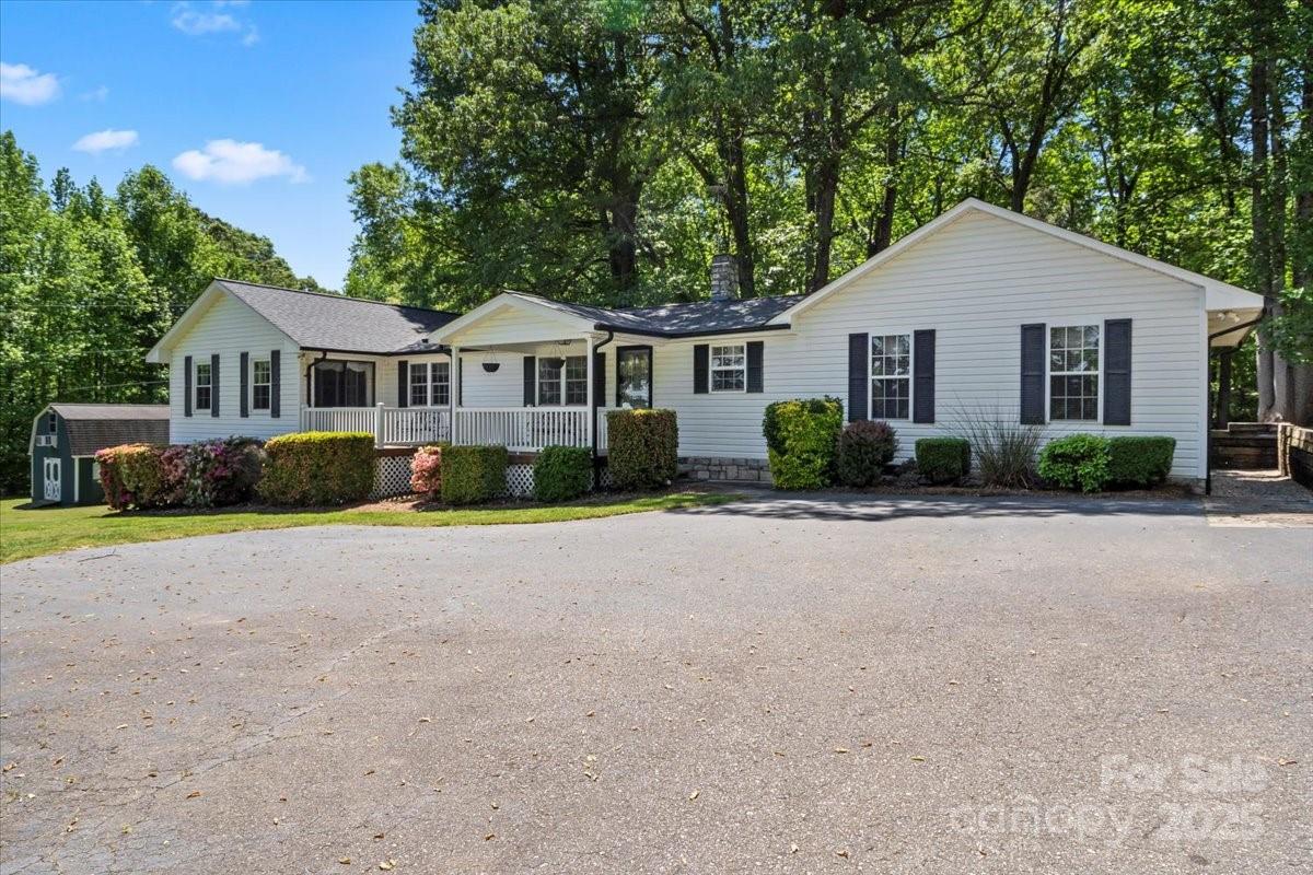 370 Shiloh Road Property Photo 1