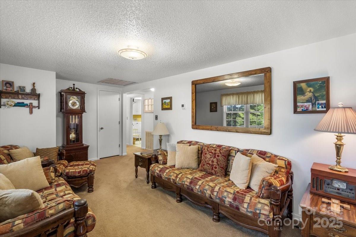 370 Shiloh Road Property Photo 5