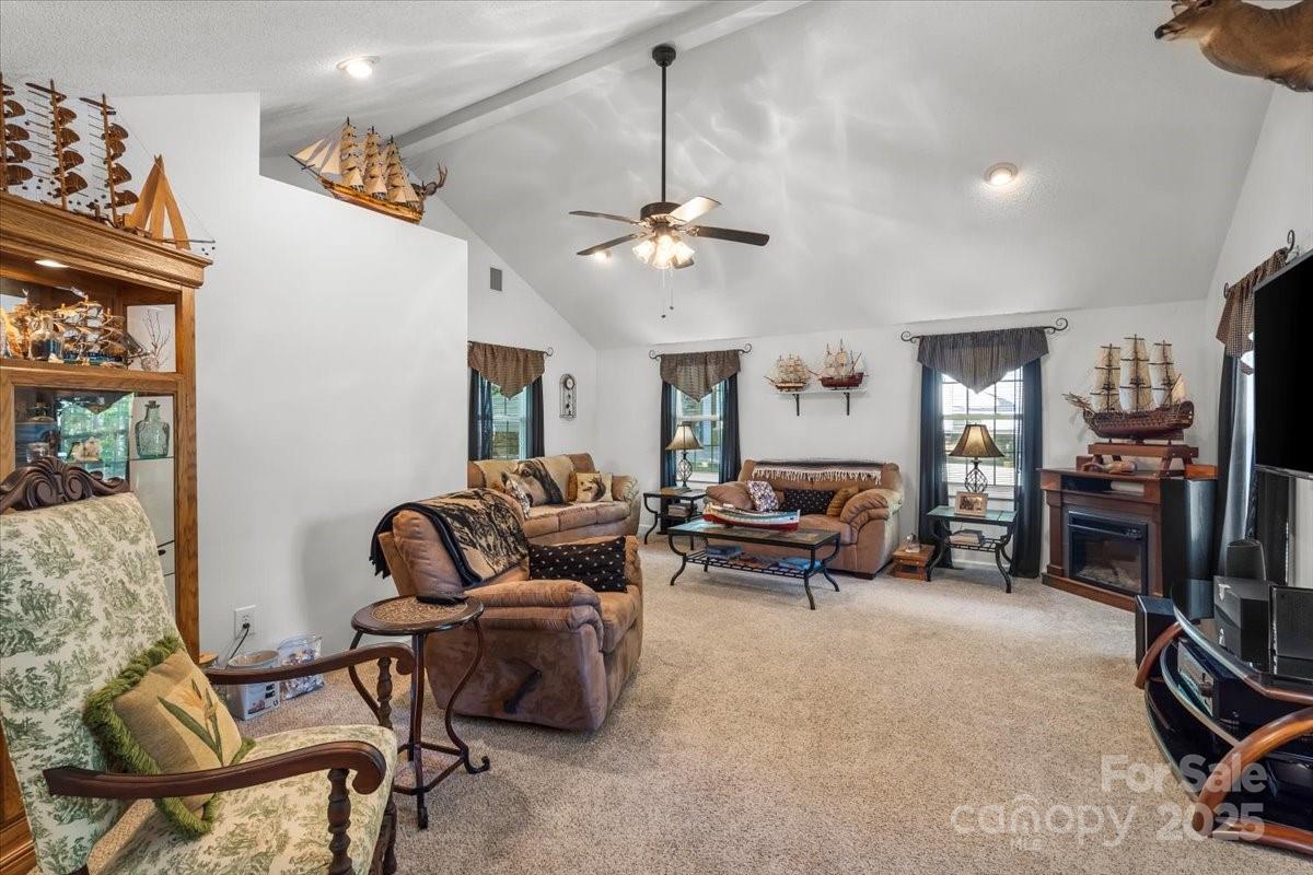 370 Shiloh Road Property Photo 6