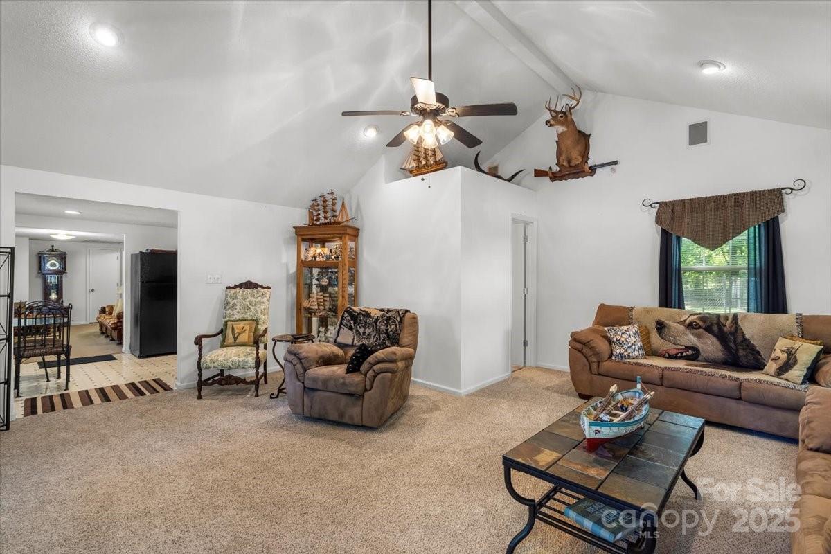 370 Shiloh Road Property Photo 9