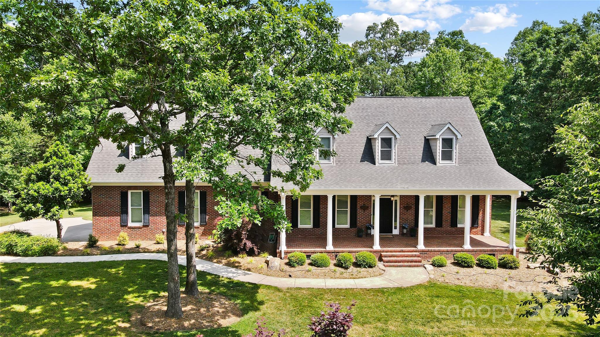 4570 Chanel Court Property Photo 1
