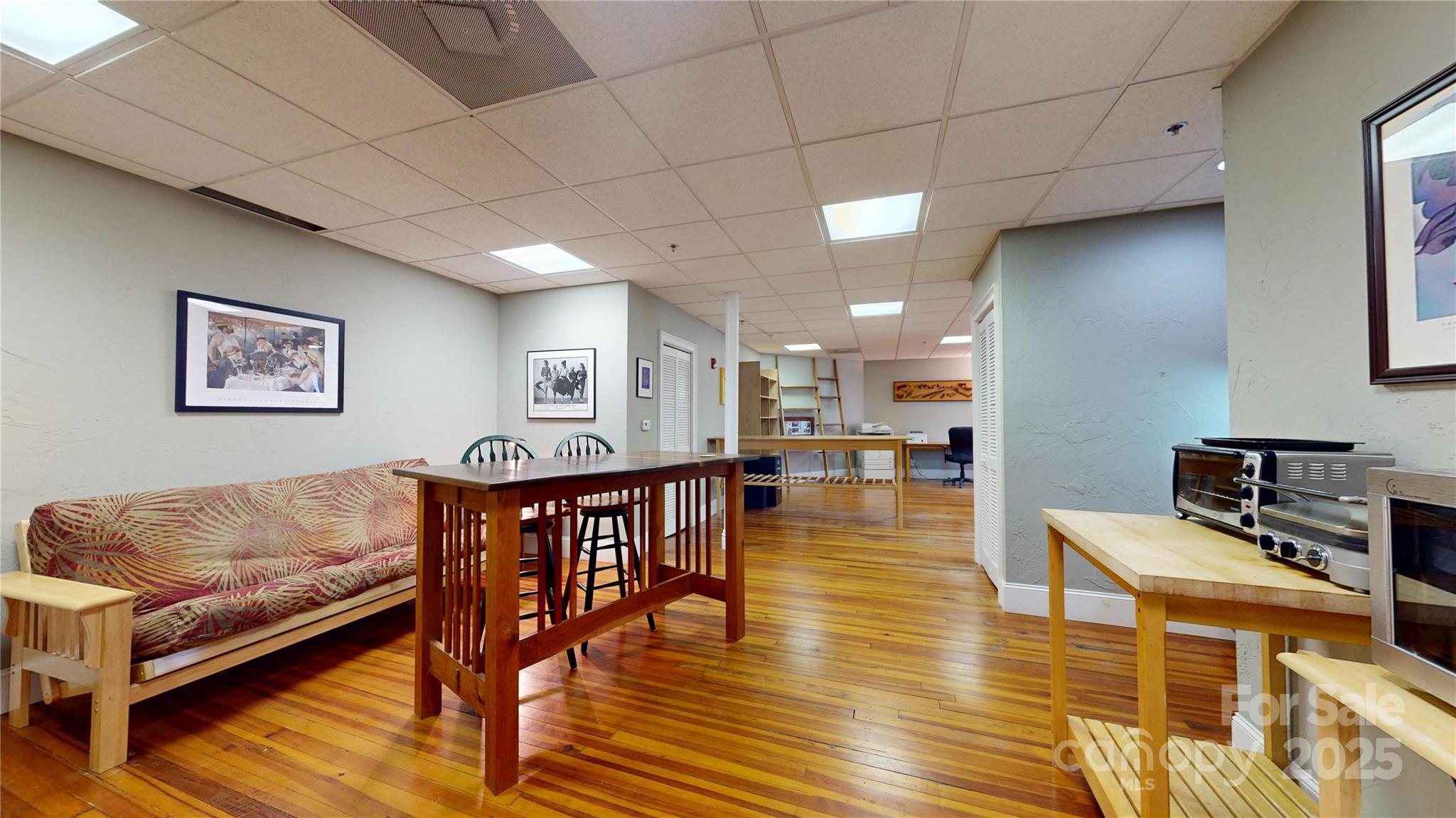 49 Broadway Street 201 Property Photo 8