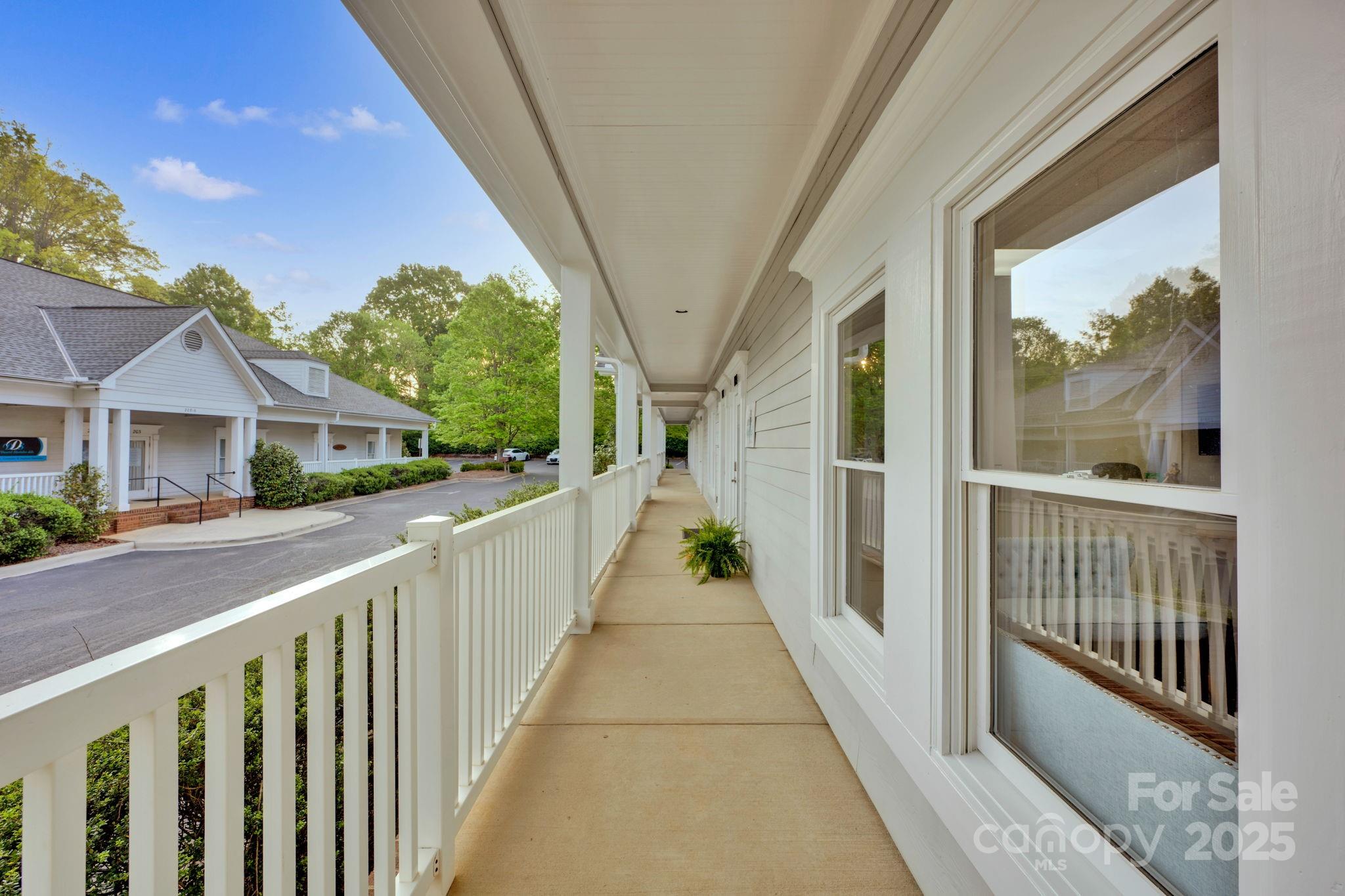 20808 N Main Street Property Photo 8