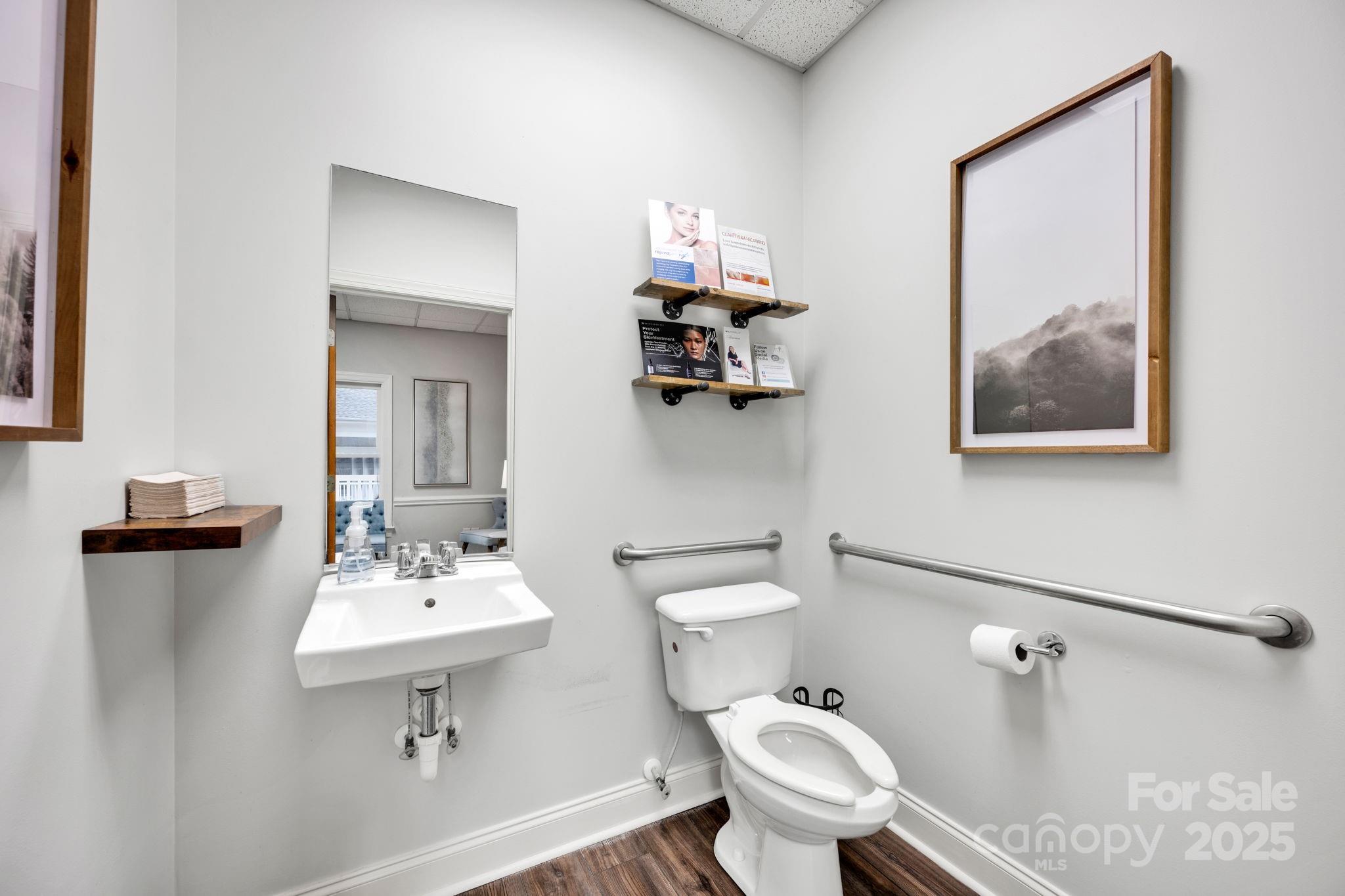 20808 N Main Street Property Photo 23