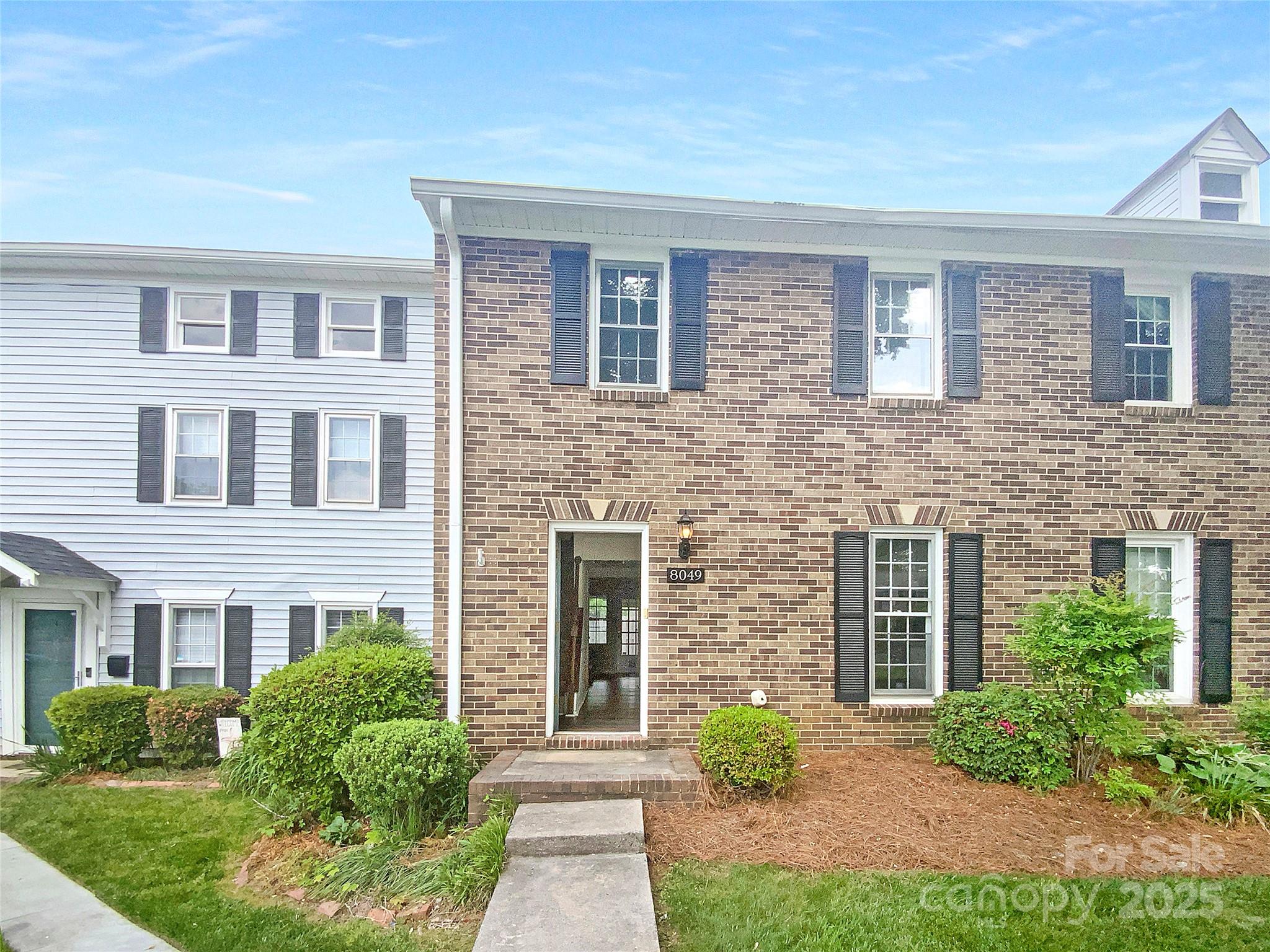 8049 Regent Park Lane Property Photo 1