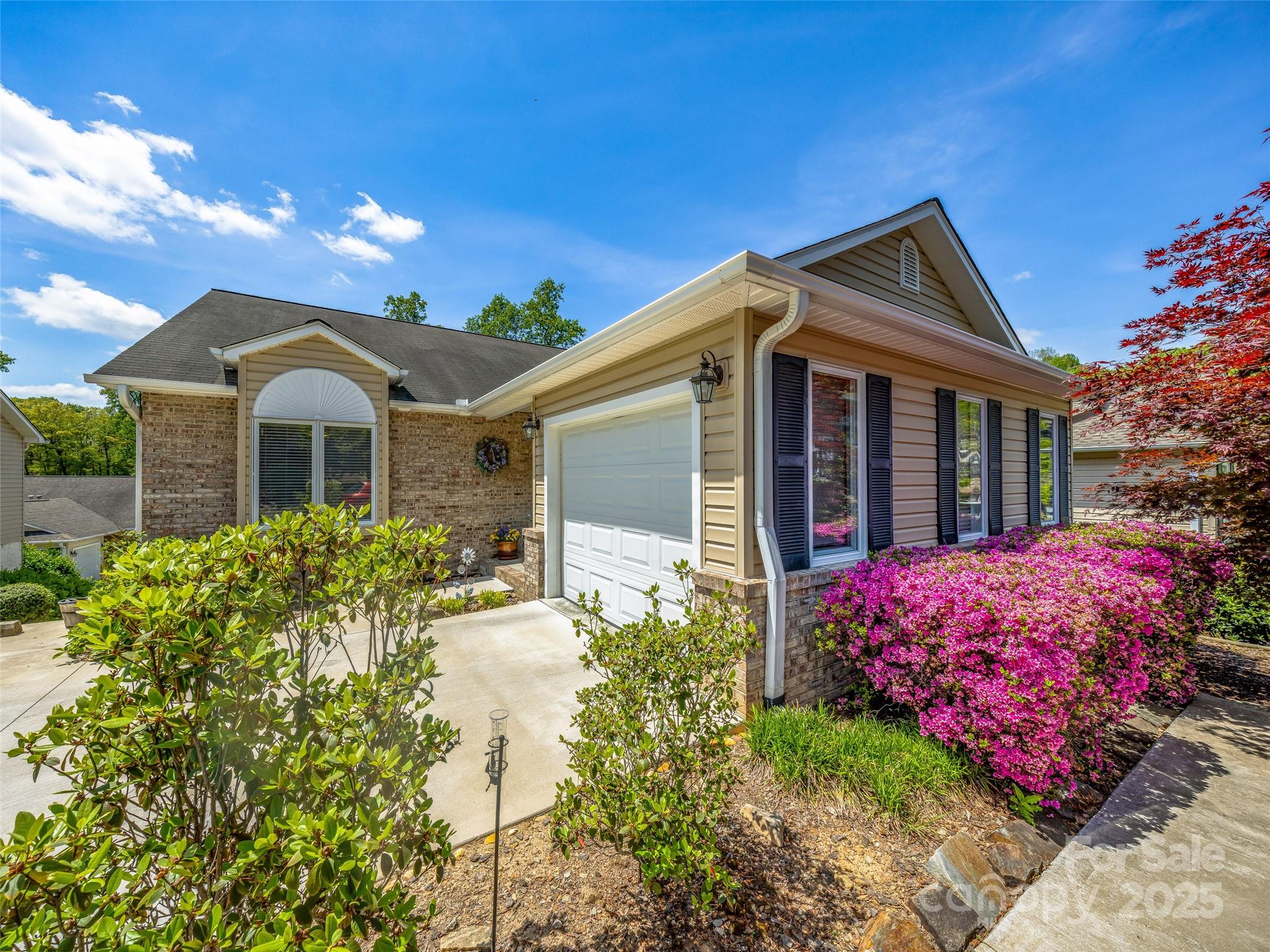 27 Putter Court Property Photo