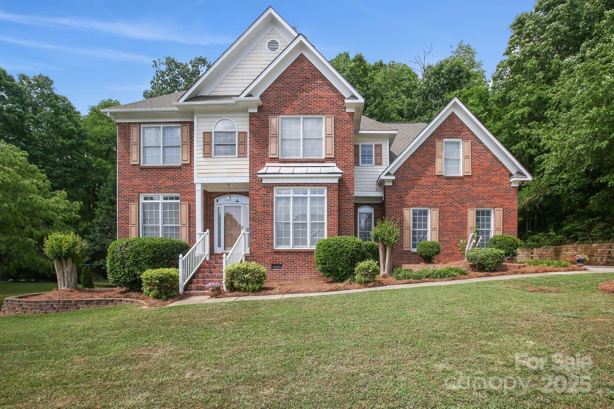 3104 Highgate Drive Property Photo 1