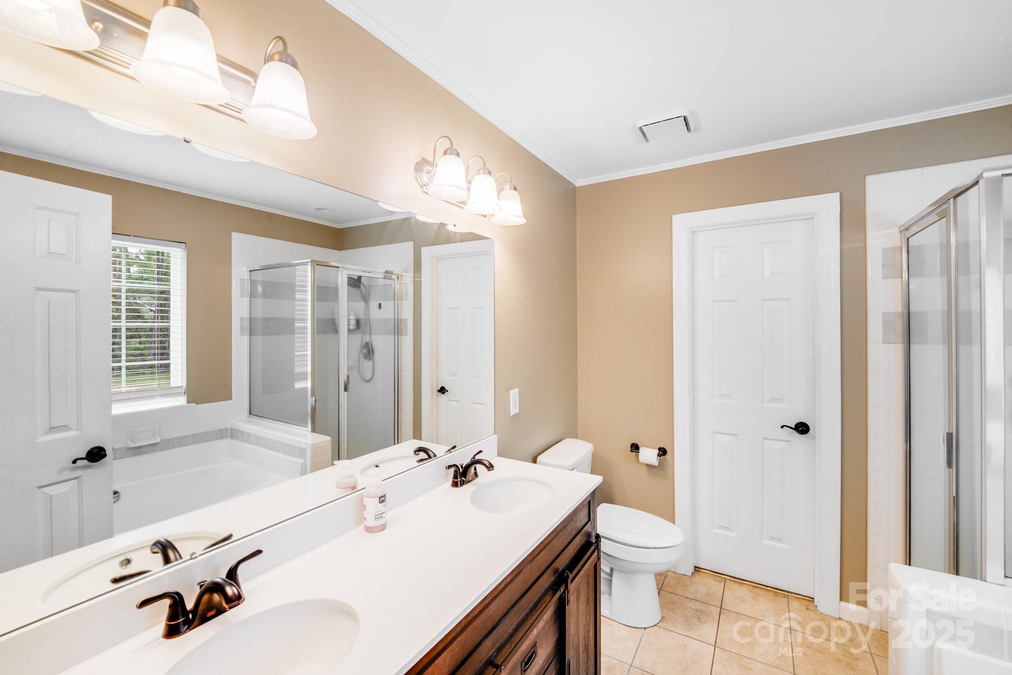 6910 Birdsong Lane Property Photo 24