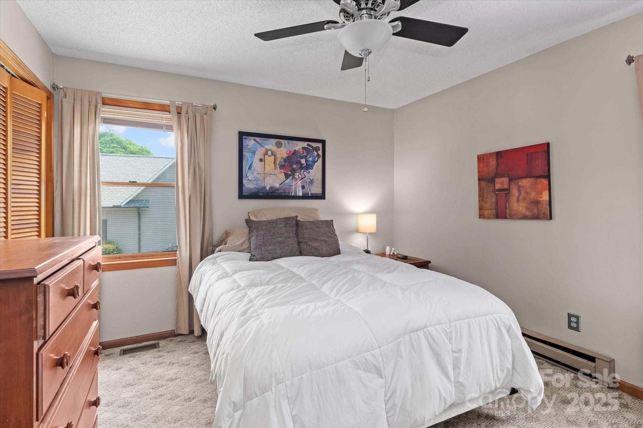 204 Triplett Street Property Photo 9