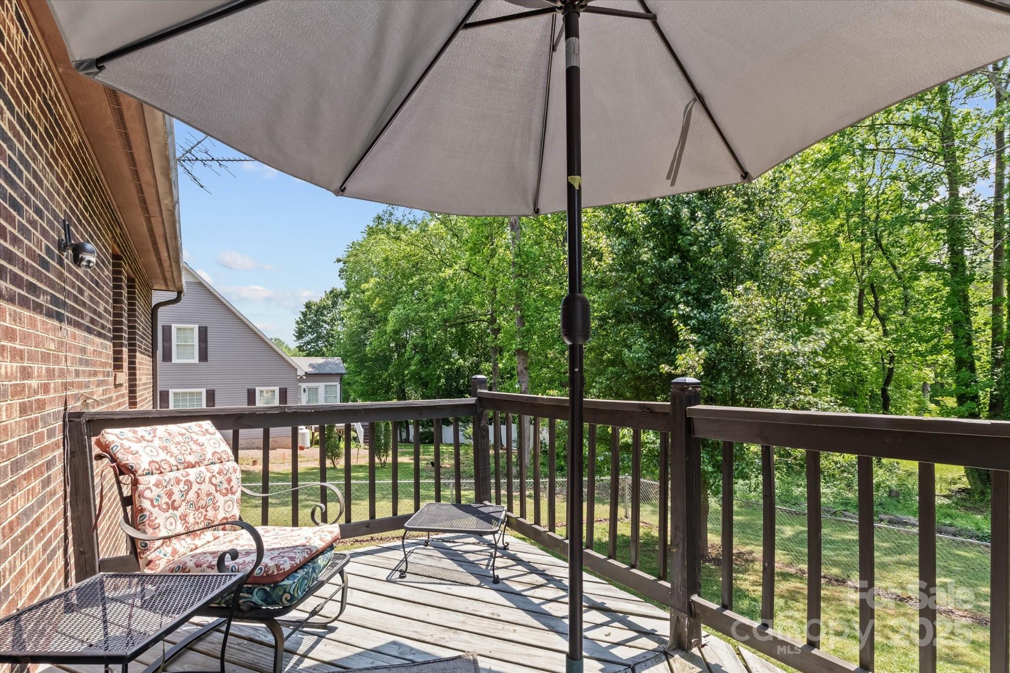 204 Triplett Street Property Photo 15