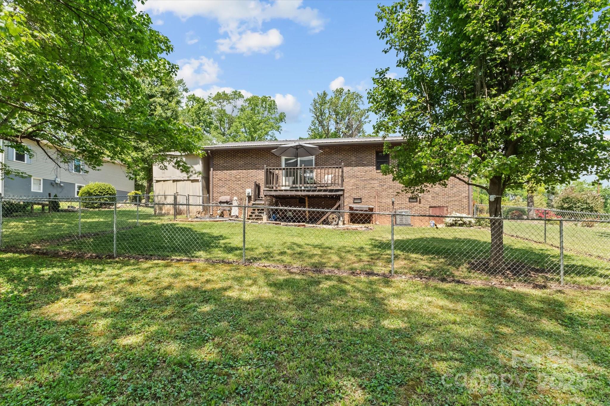 204 Triplett Street Property Photo 21