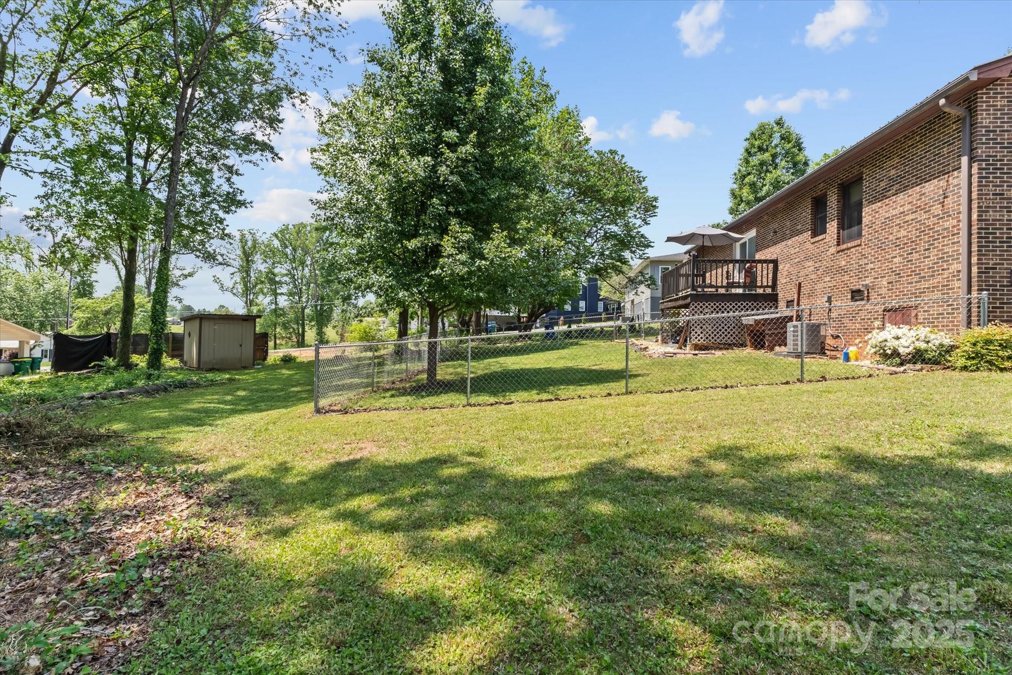 204 Triplett Street Property Photo 23