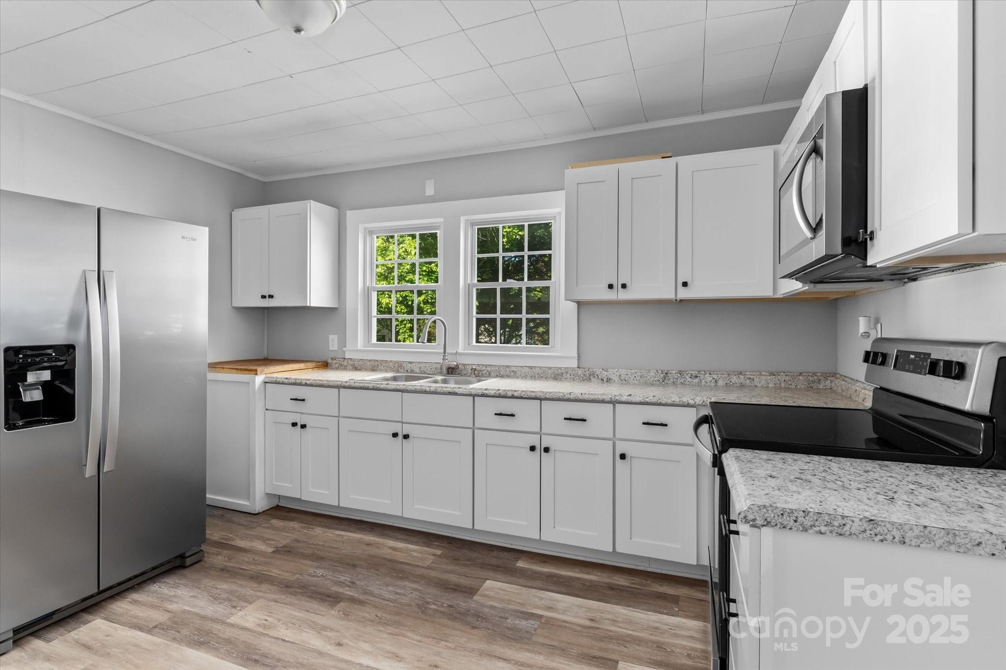 1516 Brock Road Property Photo 8