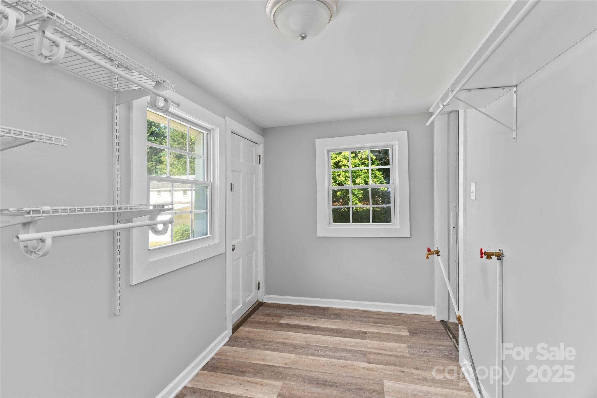 1516 Brock Road Property Photo 11