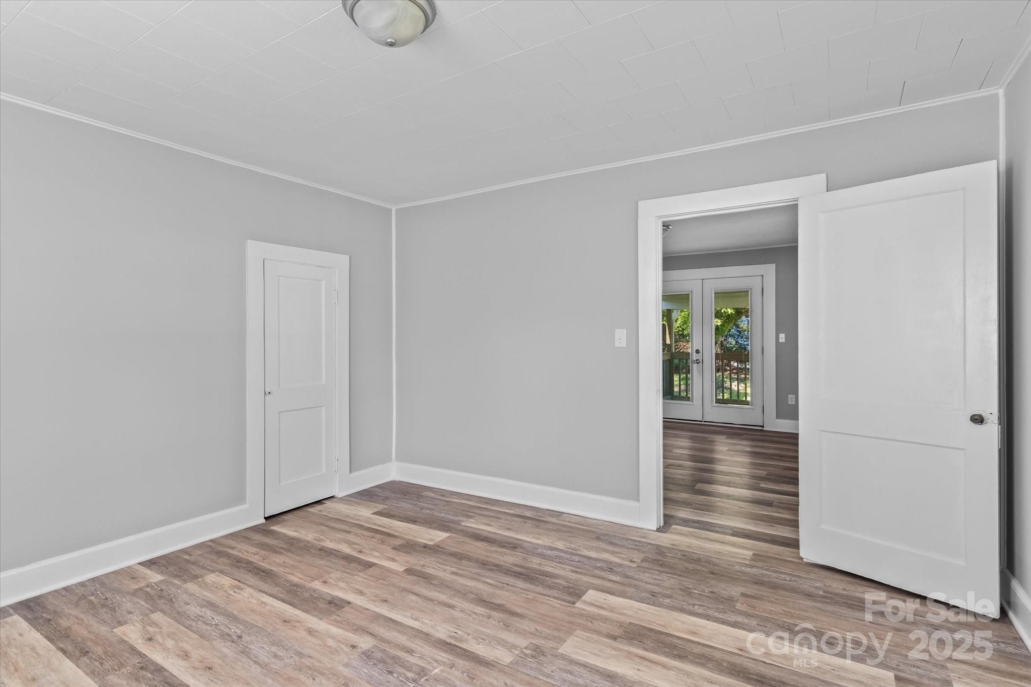 1516 Brock Road Property Photo 13