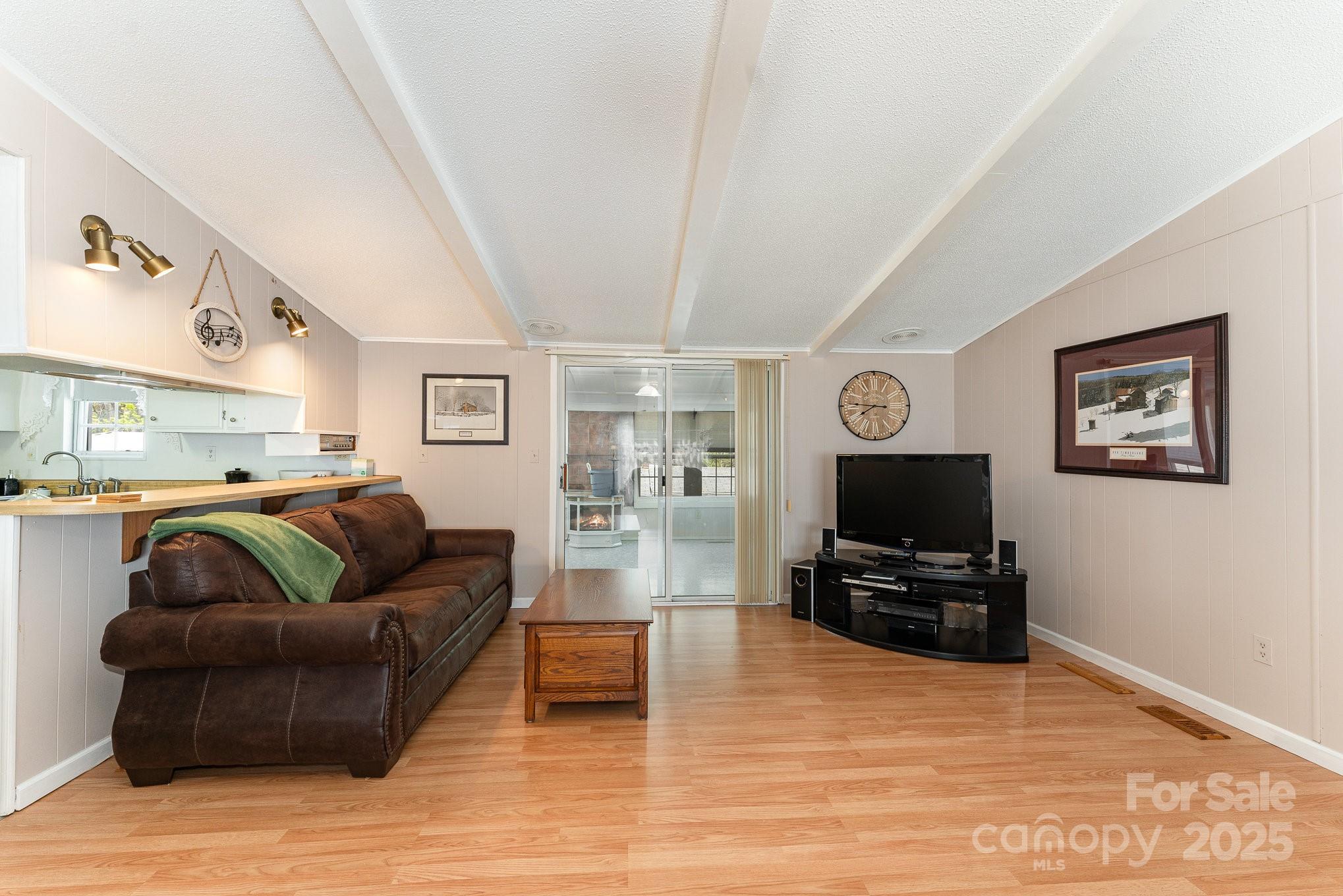 5013 Friendship Circle Road Property Photo 10