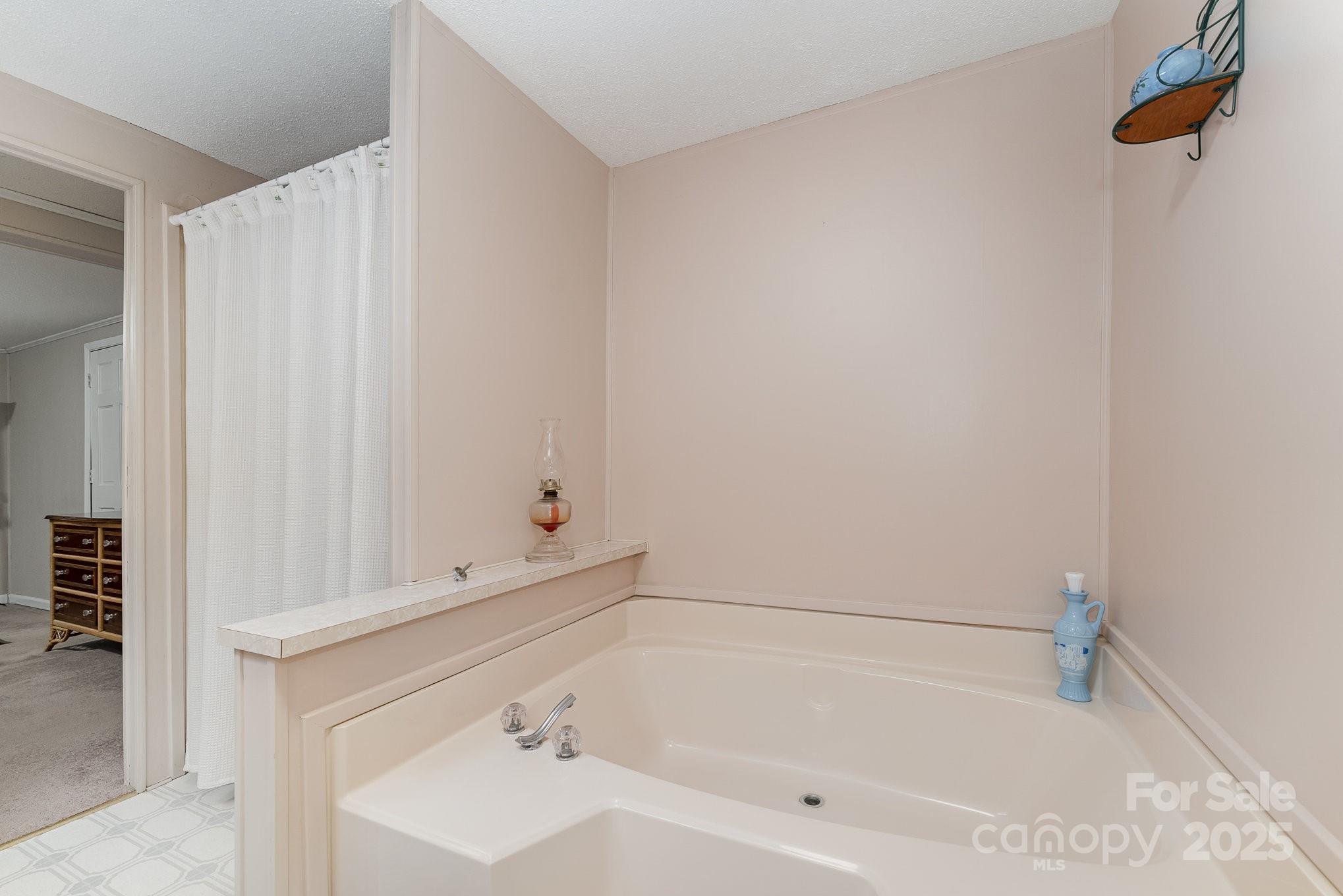 5013 Friendship Circle Road Property Photo 19