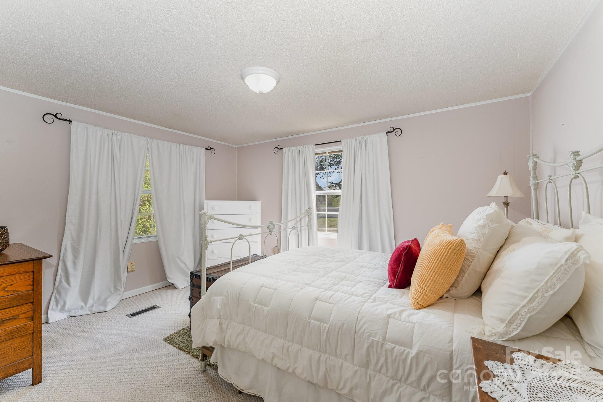 5013 Friendship Circle Road Property Photo 25