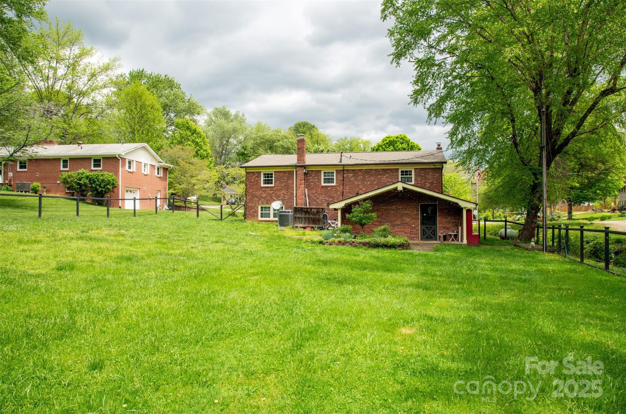 162 Fairway Hills Drive Property Photo 26