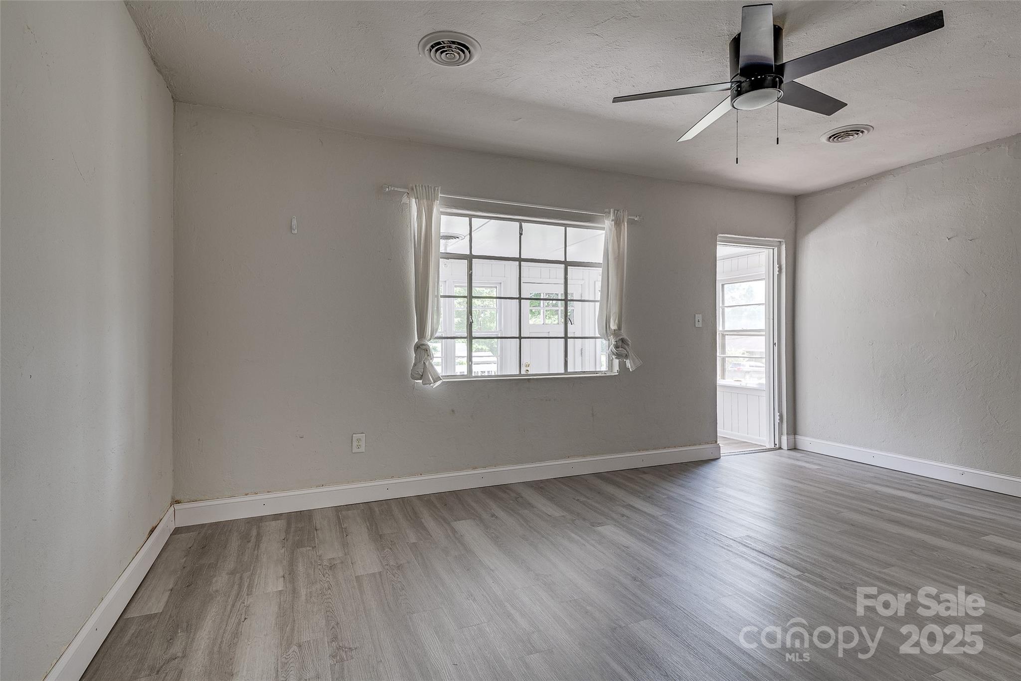 85 Sw Myrtle Avenue Property Photo 16