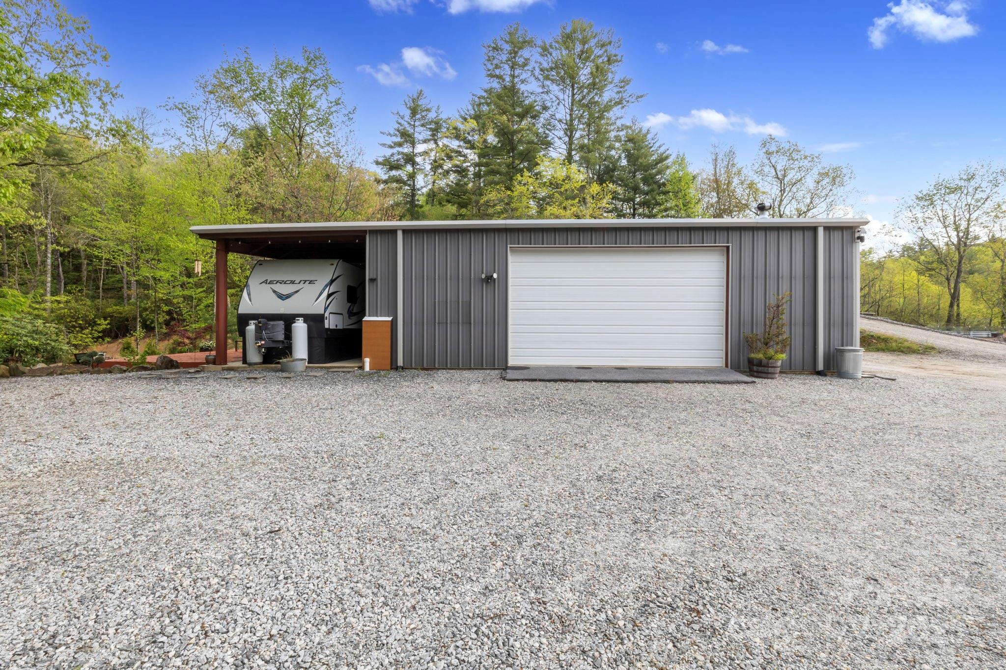 181 Pathkiller Road Property Photo