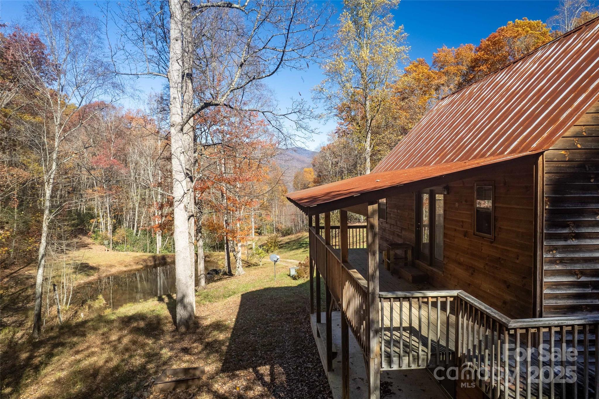 930 Copperhead Cove Property Photo 1