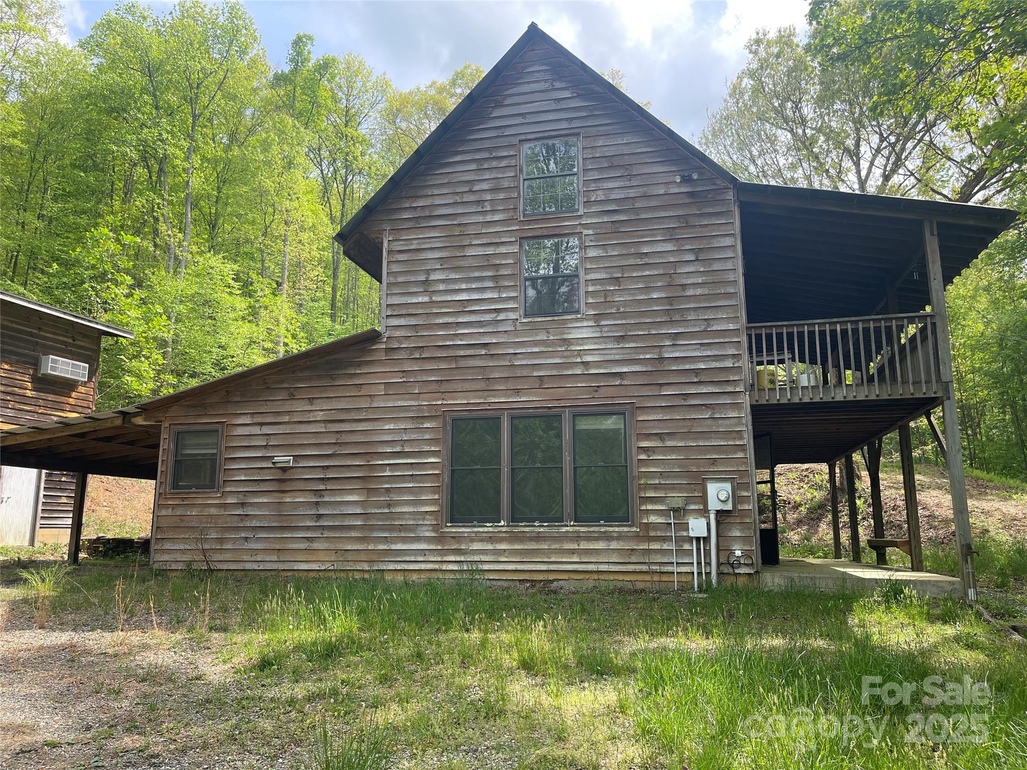 930 Copperhead Cove Property Photo 11