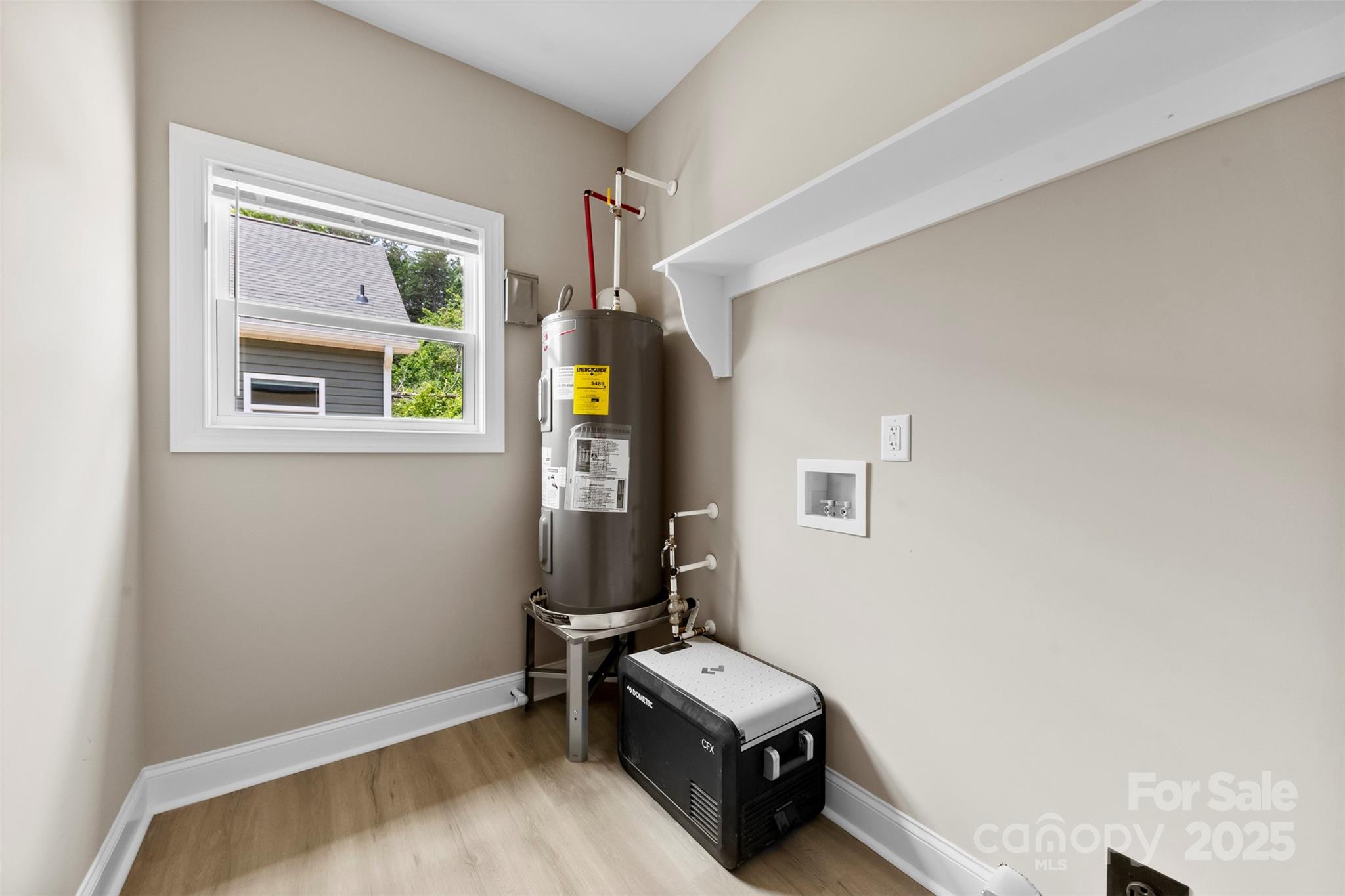 213 Benfield Road Property Photo 12