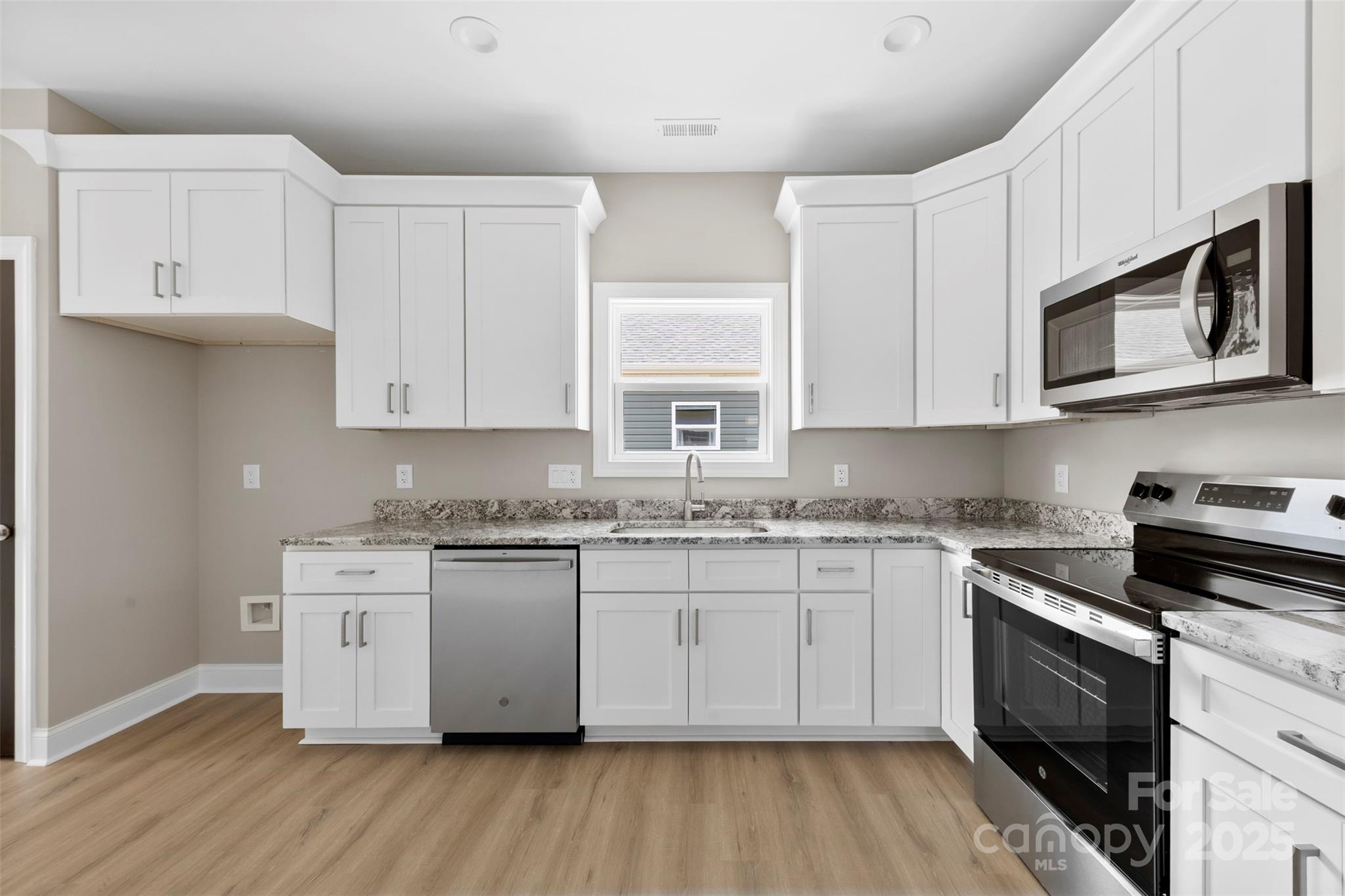 213 Benfield Road Property Photo 22